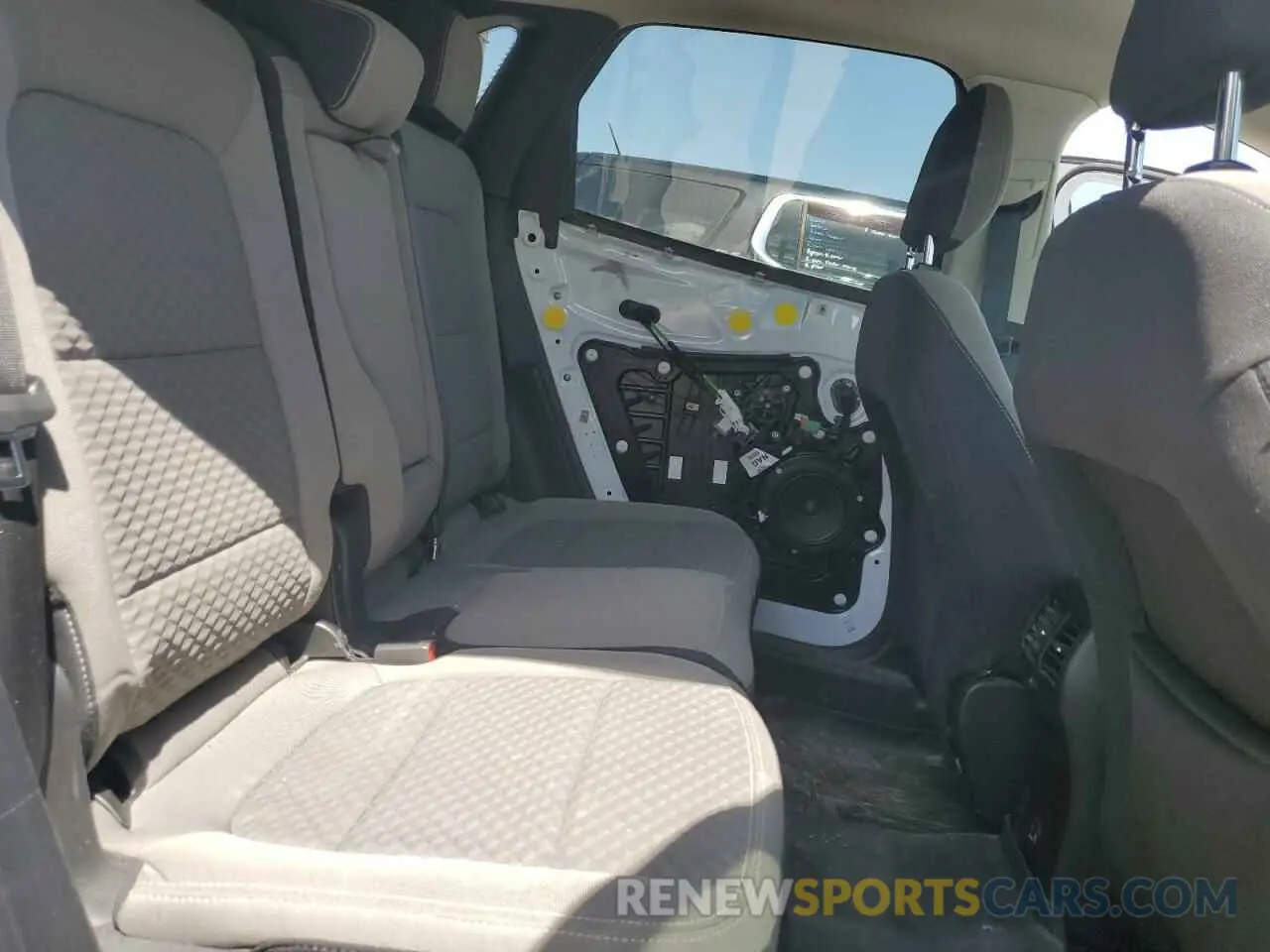 11 Photograph of a damaged car 1FMCU9G60NUB61072 FORD ESCAPE 2022