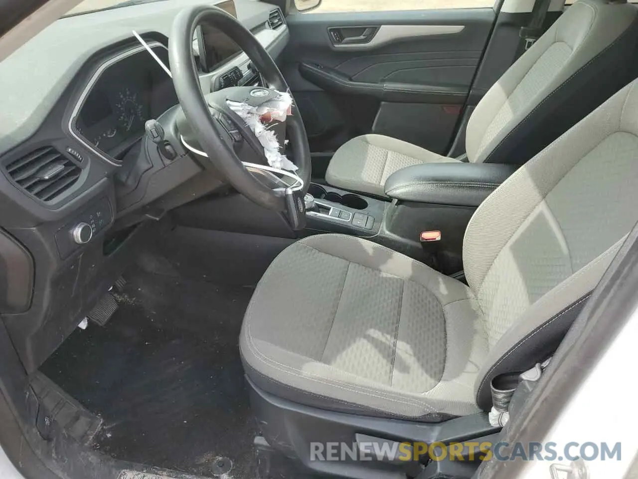 7 Photograph of a damaged car 1FMCU9G60NUB69043 FORD ESCAPE 2022