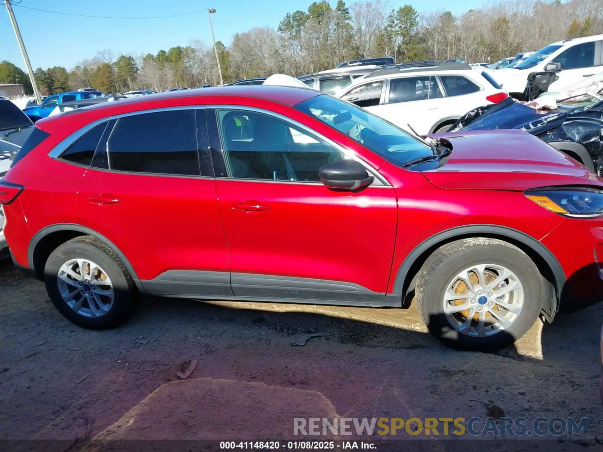 13 Photograph of a damaged car 1FMCU9G60NUB94542 FORD ESCAPE 2022