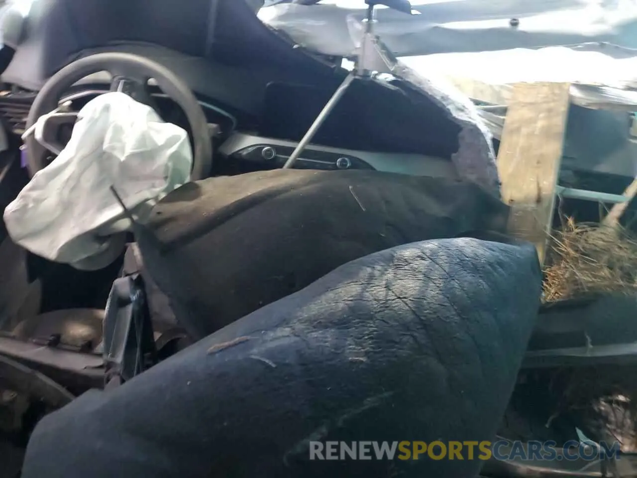 8 Photograph of a damaged car 1FMCU9G61NUA60865 FORD ESCAPE 2022