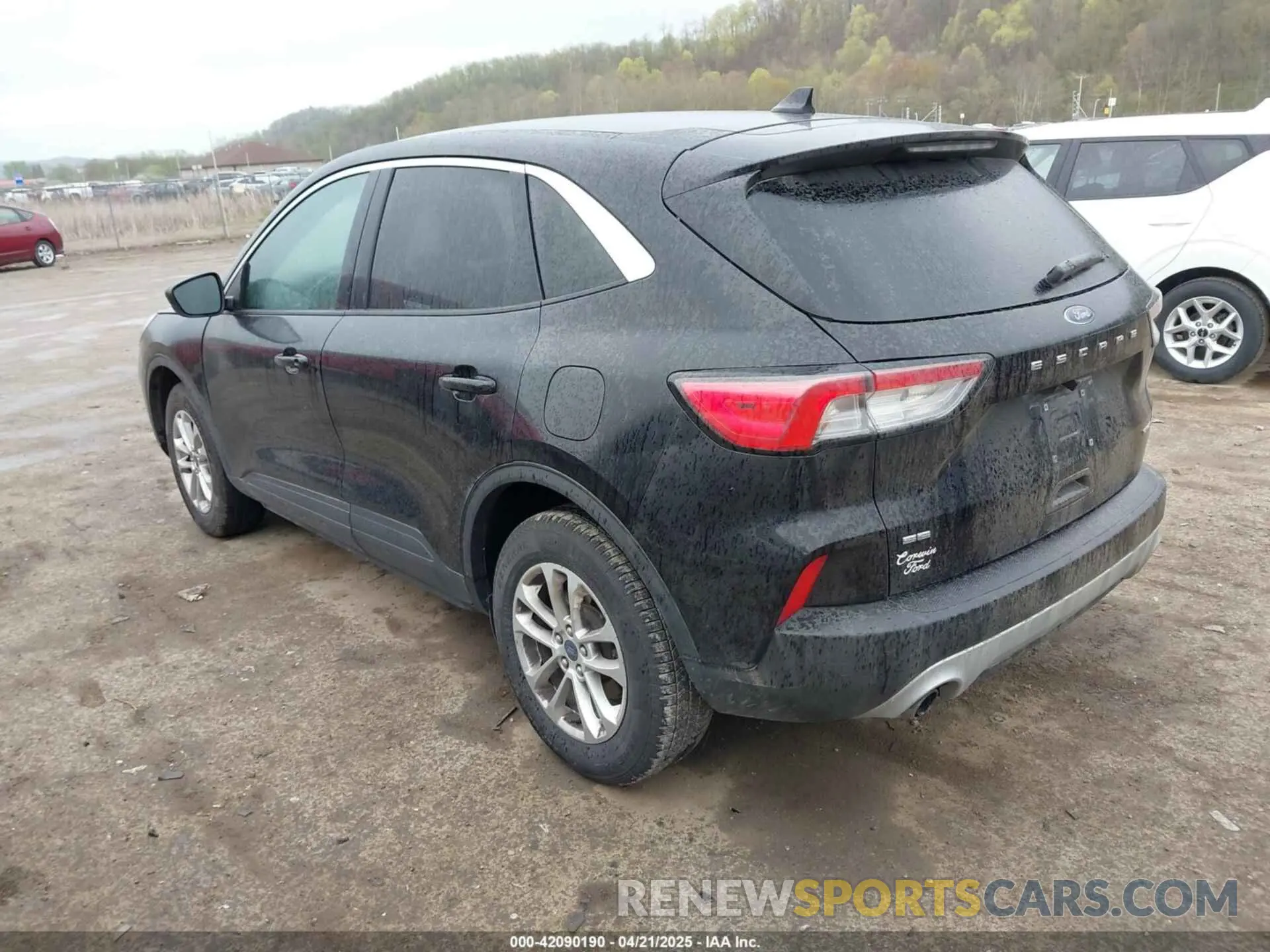 3 Photograph of a damaged car 1FMCU9G61NUA80324 FORD ESCAPE 2022