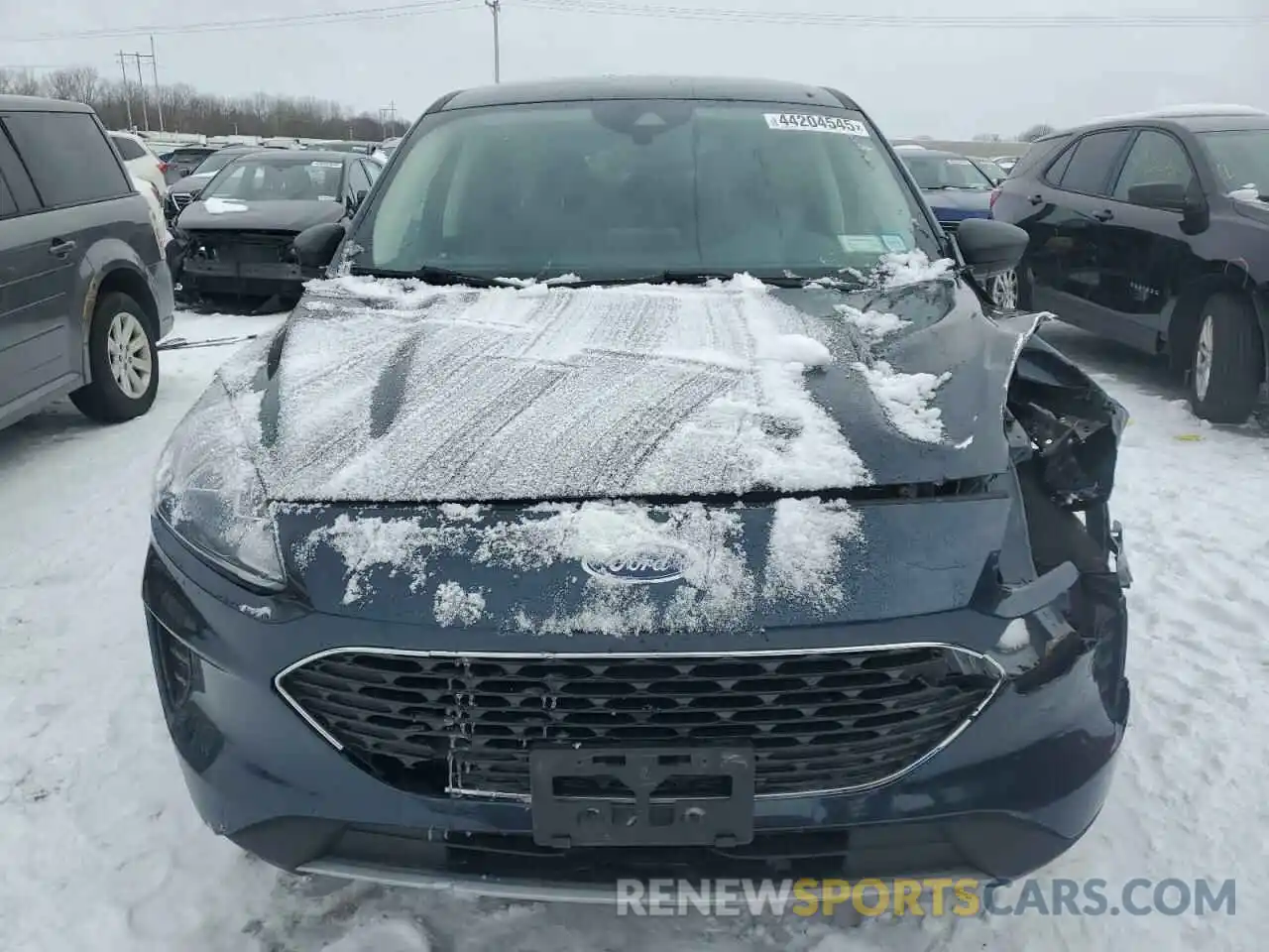 5 Photograph of a damaged car 1FMCU9G61NUA81330 FORD ESCAPE 2022