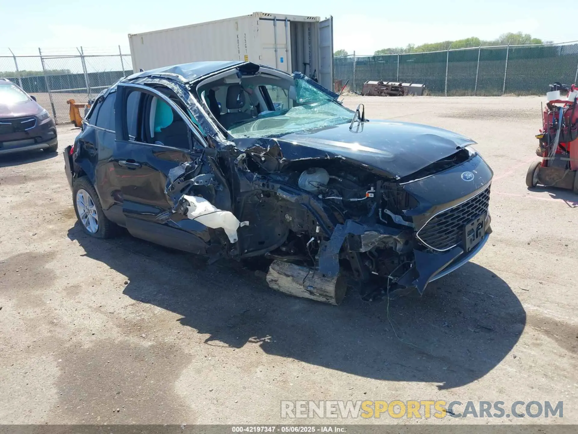1 Photograph of a damaged car 1FMCU9G61NUA84261 FORD ESCAPE 2022