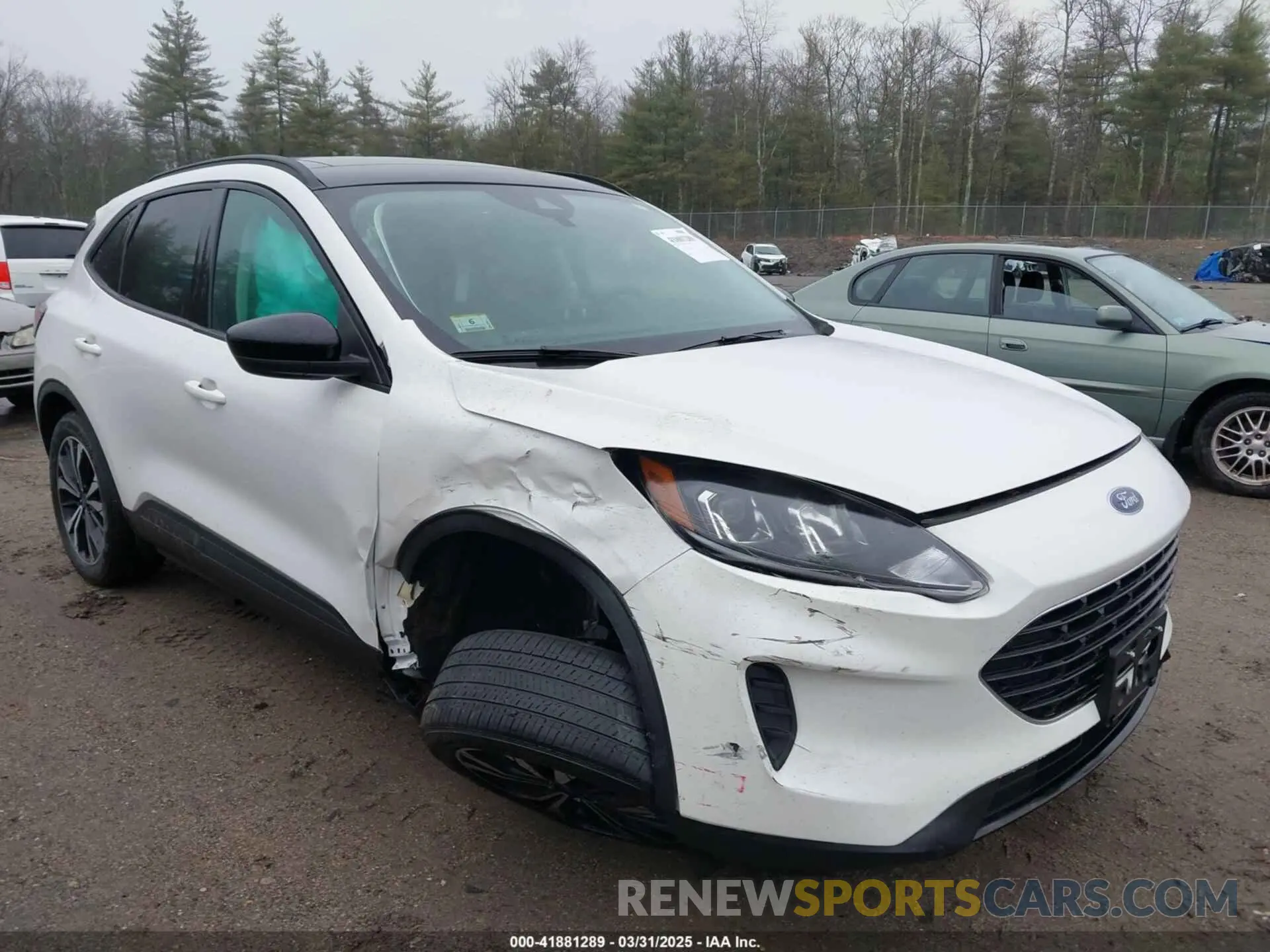 6 Photograph of a damaged car 1FMCU9G61NUB07019 FORD ESCAPE 2022