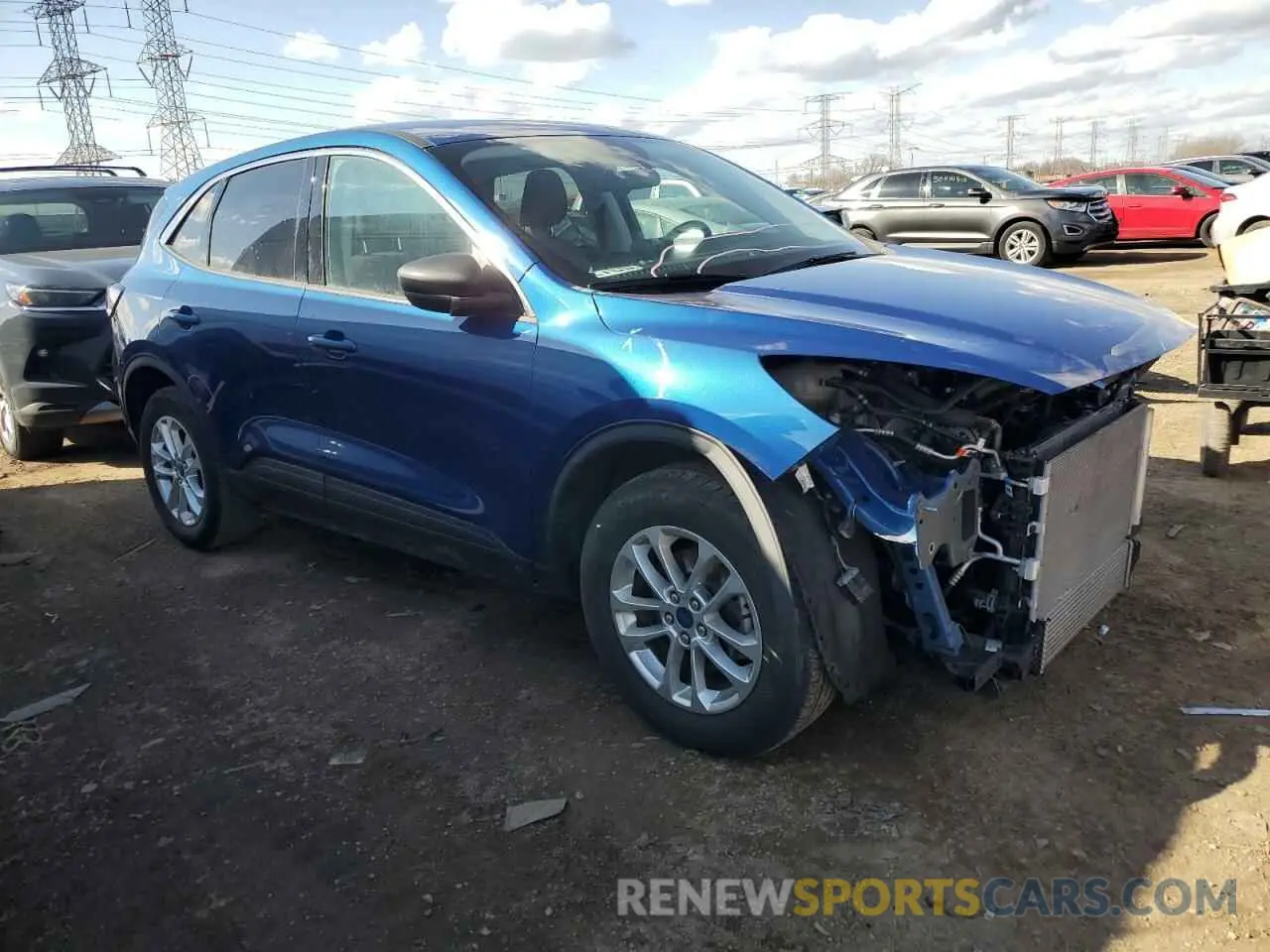 4 Photograph of a damaged car 1FMCU9G61NUB22605 FORD ESCAPE 2022