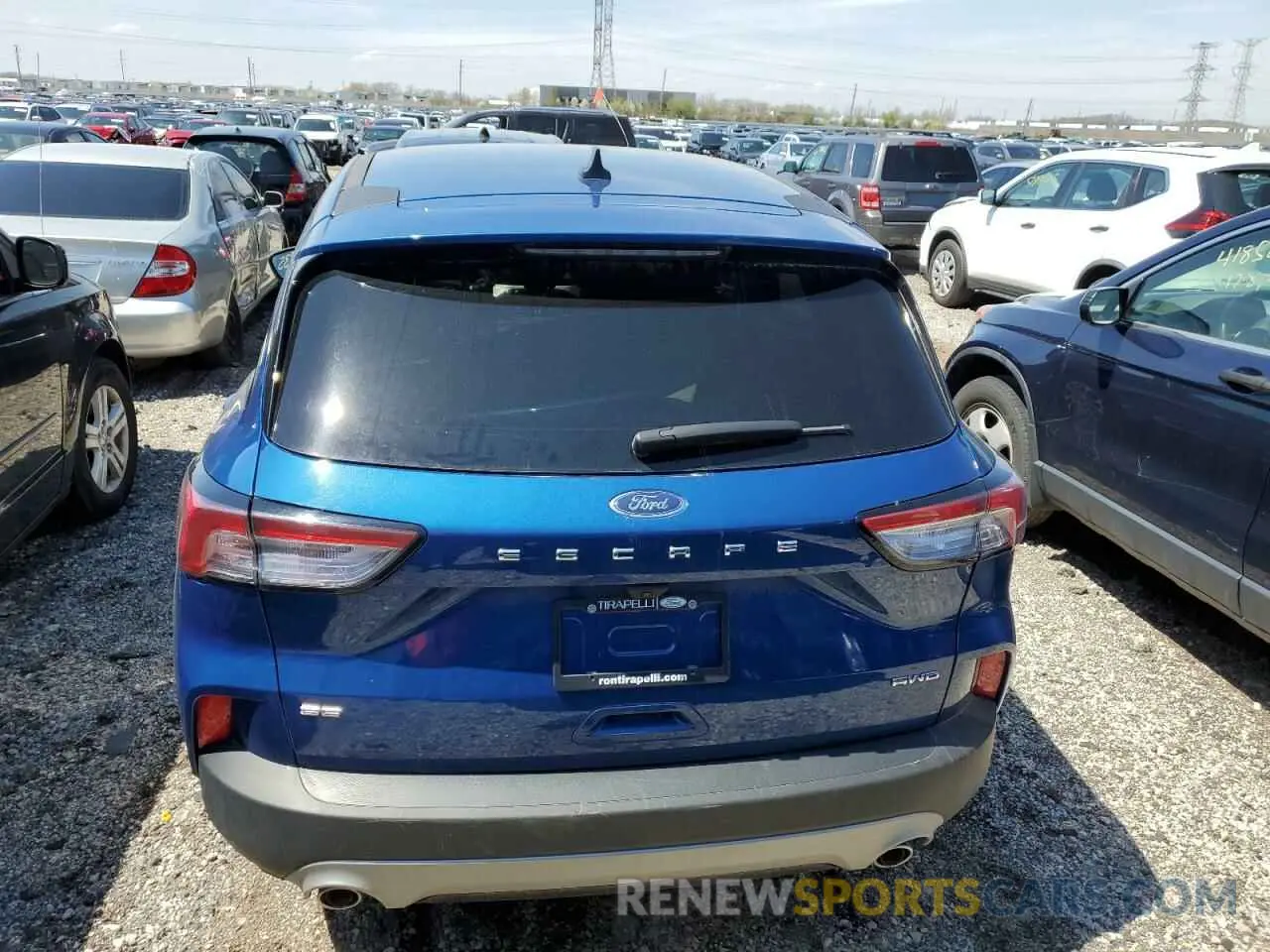 6 Photograph of a damaged car 1FMCU9G61NUB22605 FORD ESCAPE 2022