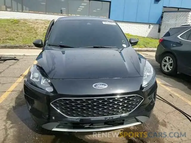 14 Photograph of a damaged car 1FMCU9G61NUB69147 FORD ESCAPE 2022