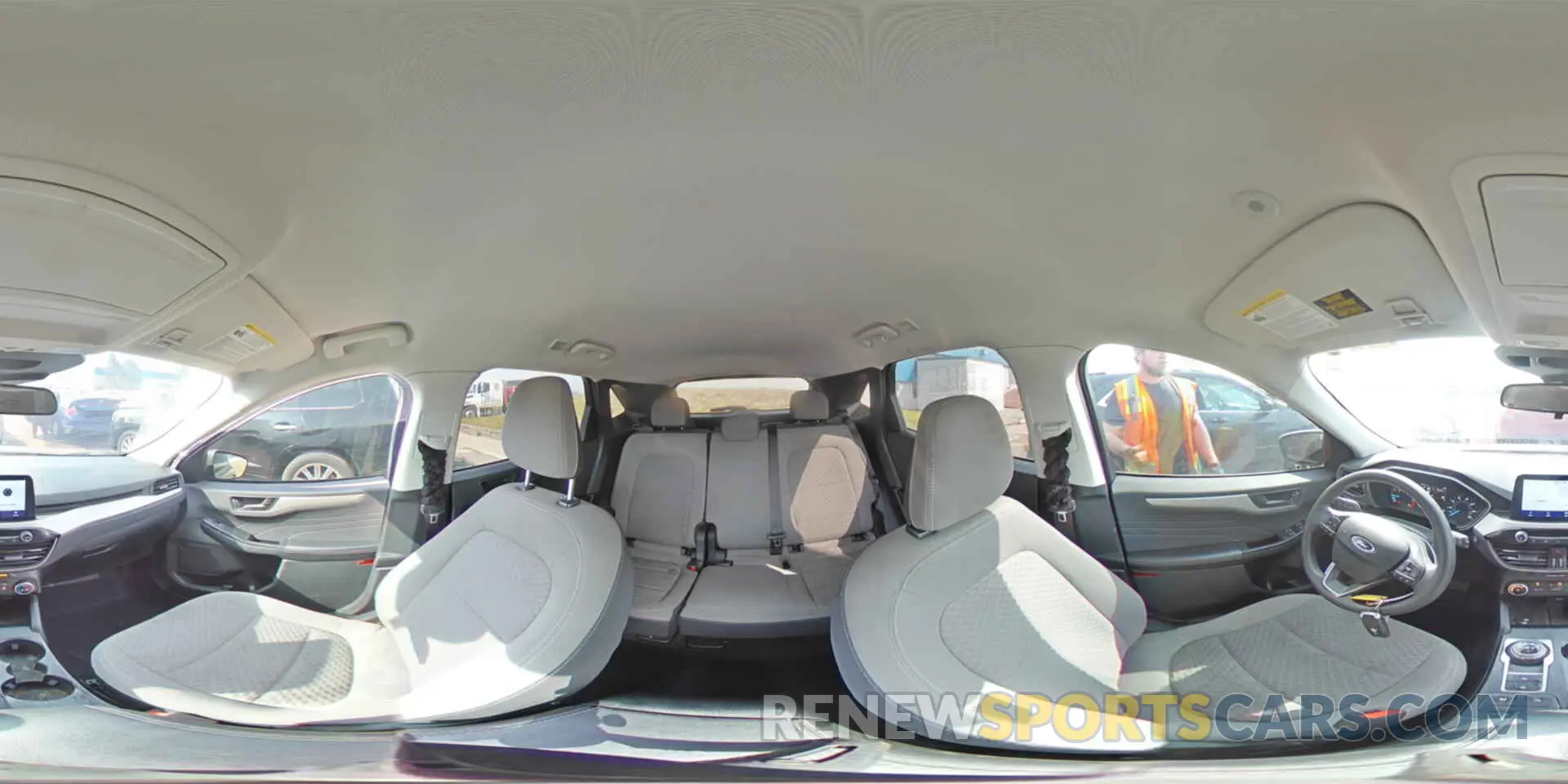 15 Photograph of a damaged car 1FMCU9G61NUB69147 FORD ESCAPE 2022