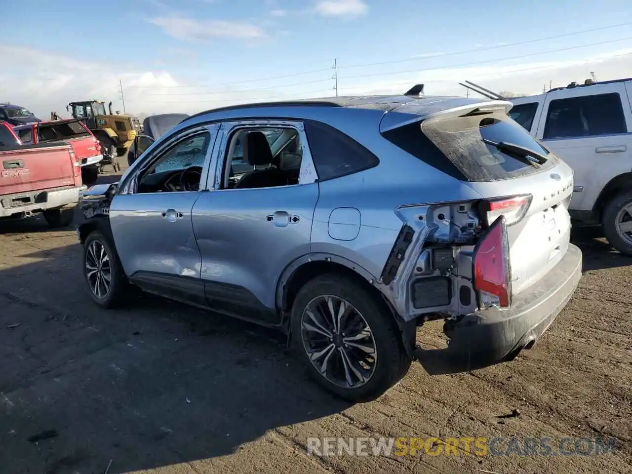 2 Photograph of a damaged car 1FMCU9G61NUB99765 FORD ESCAPE 2022