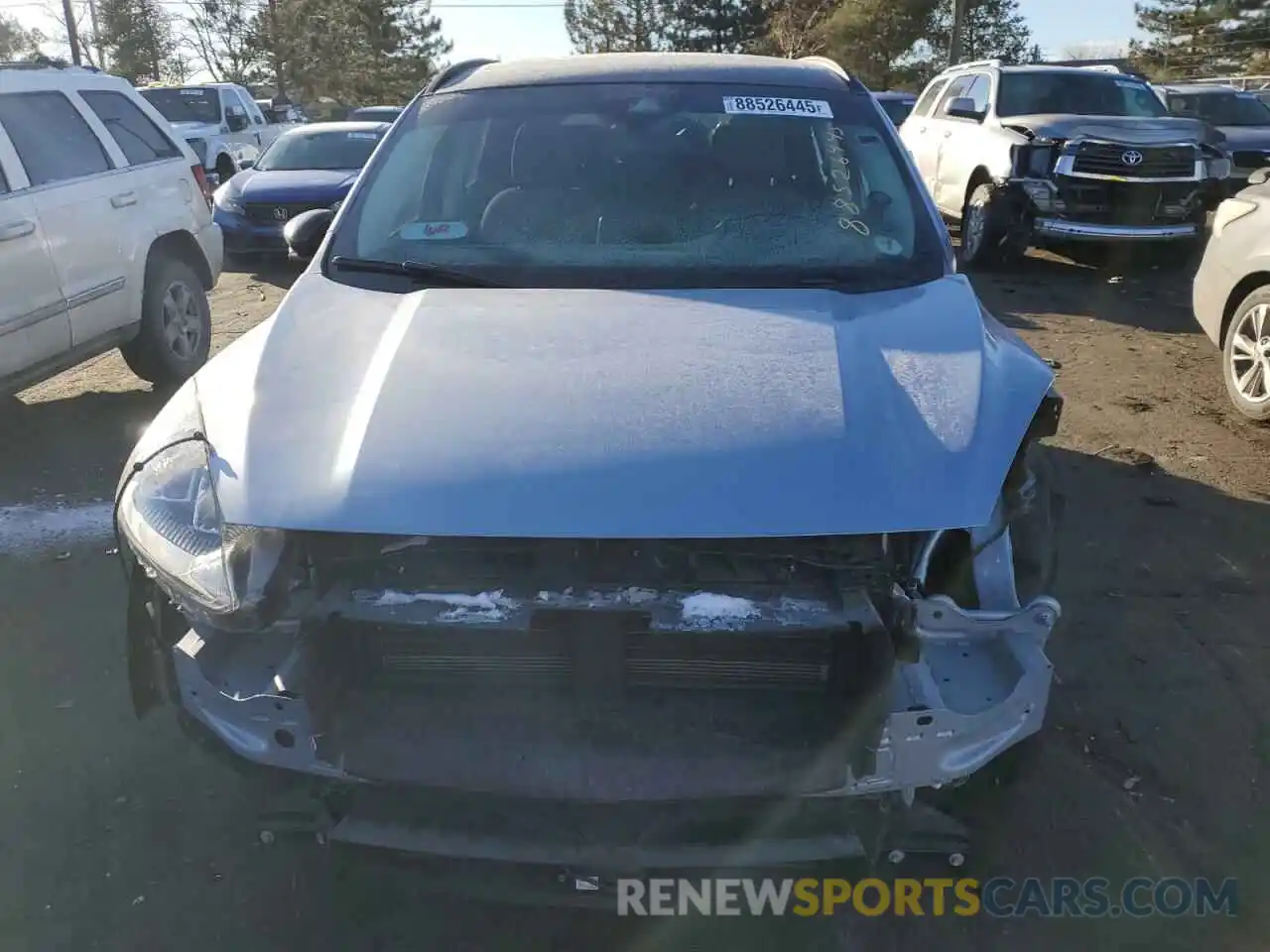 5 Photograph of a damaged car 1FMCU9G61NUB99765 FORD ESCAPE 2022