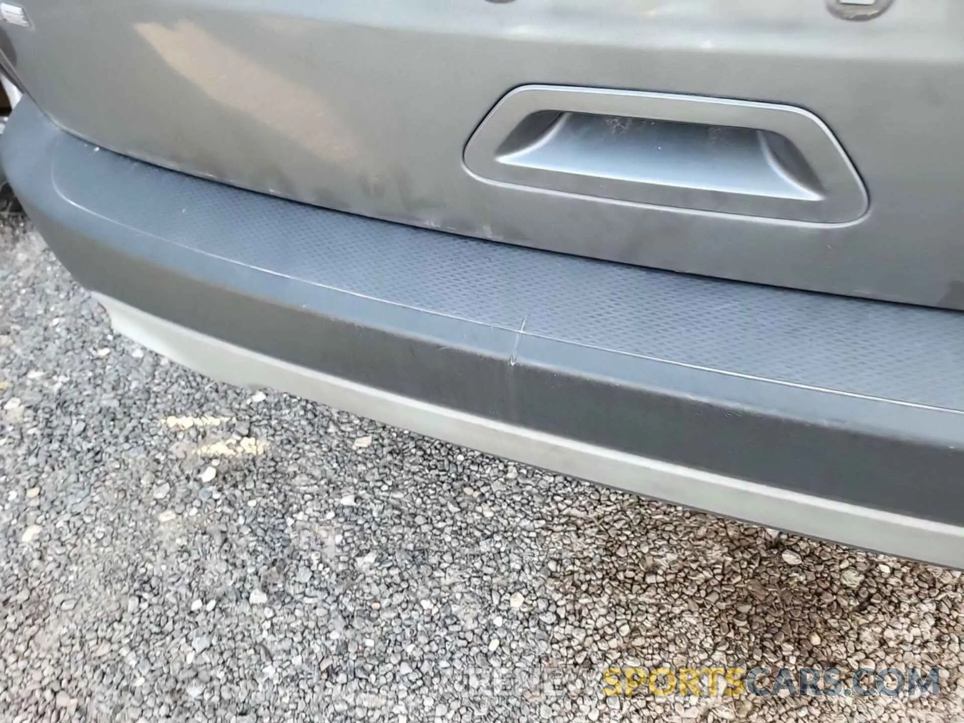 13 Photograph of a damaged car 1FMCU9G62NUA64441 FORD ESCAPE 2022
