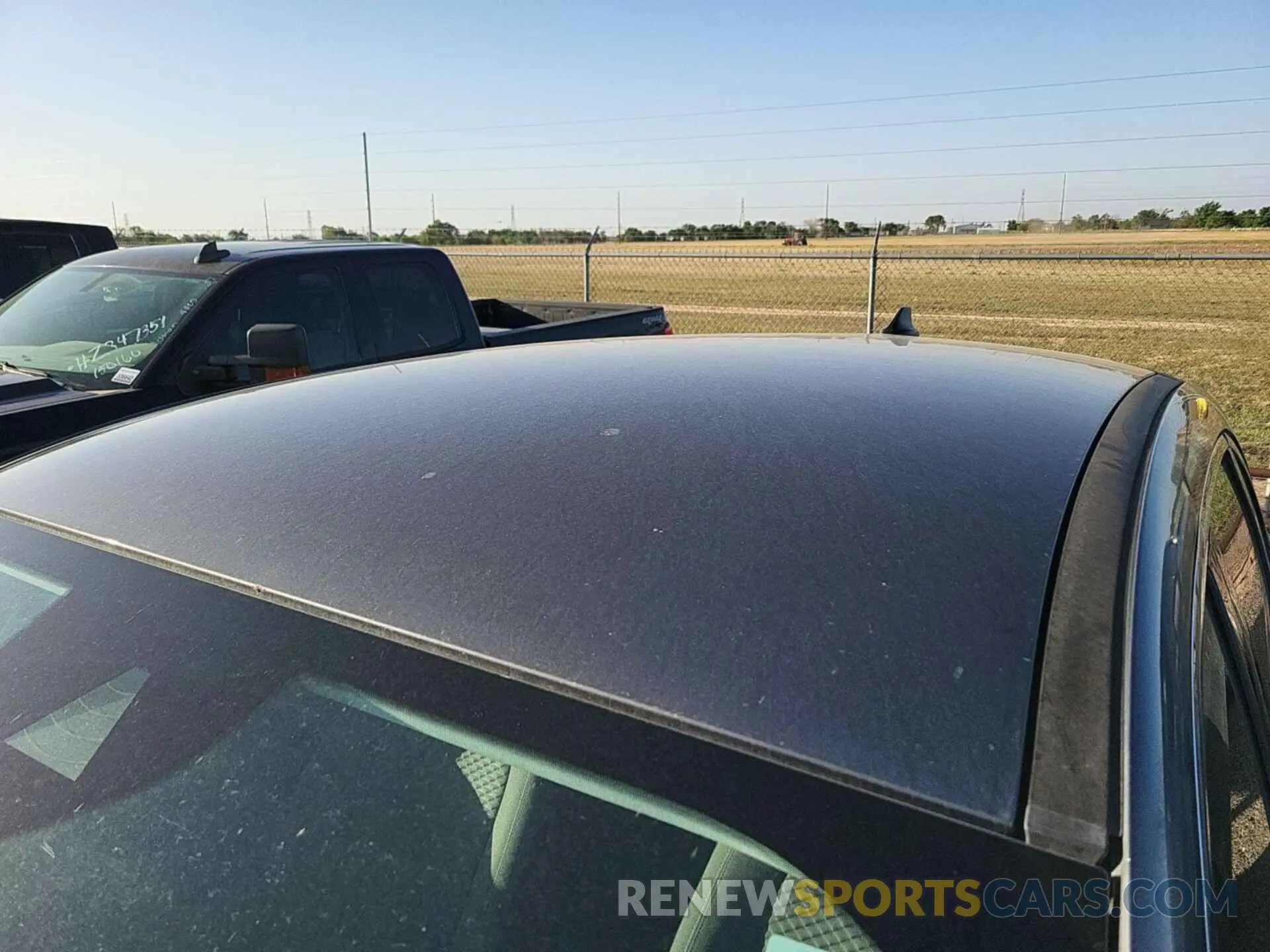 18 Photograph of a damaged car 1FMCU9G62NUA64441 FORD ESCAPE 2022