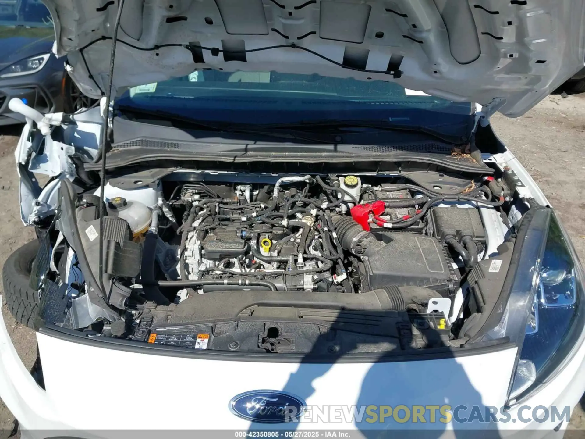 10 Photograph of a damaged car 1FMCU9G62NUA67291 FORD ESCAPE 2022