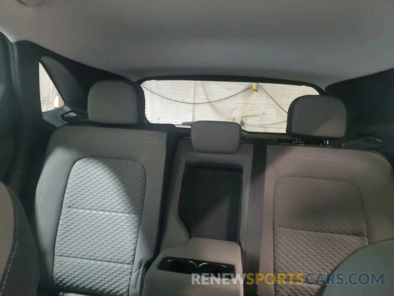 10 Photograph of a damaged car 1FMCU9G62NUB30972 FORD ESCAPE 2022