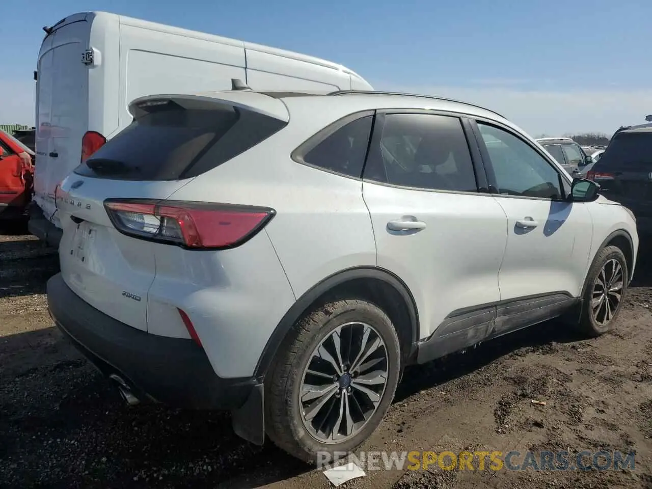 3 Photograph of a damaged car 1FMCU9G62NUB44239 FORD ESCAPE 2022