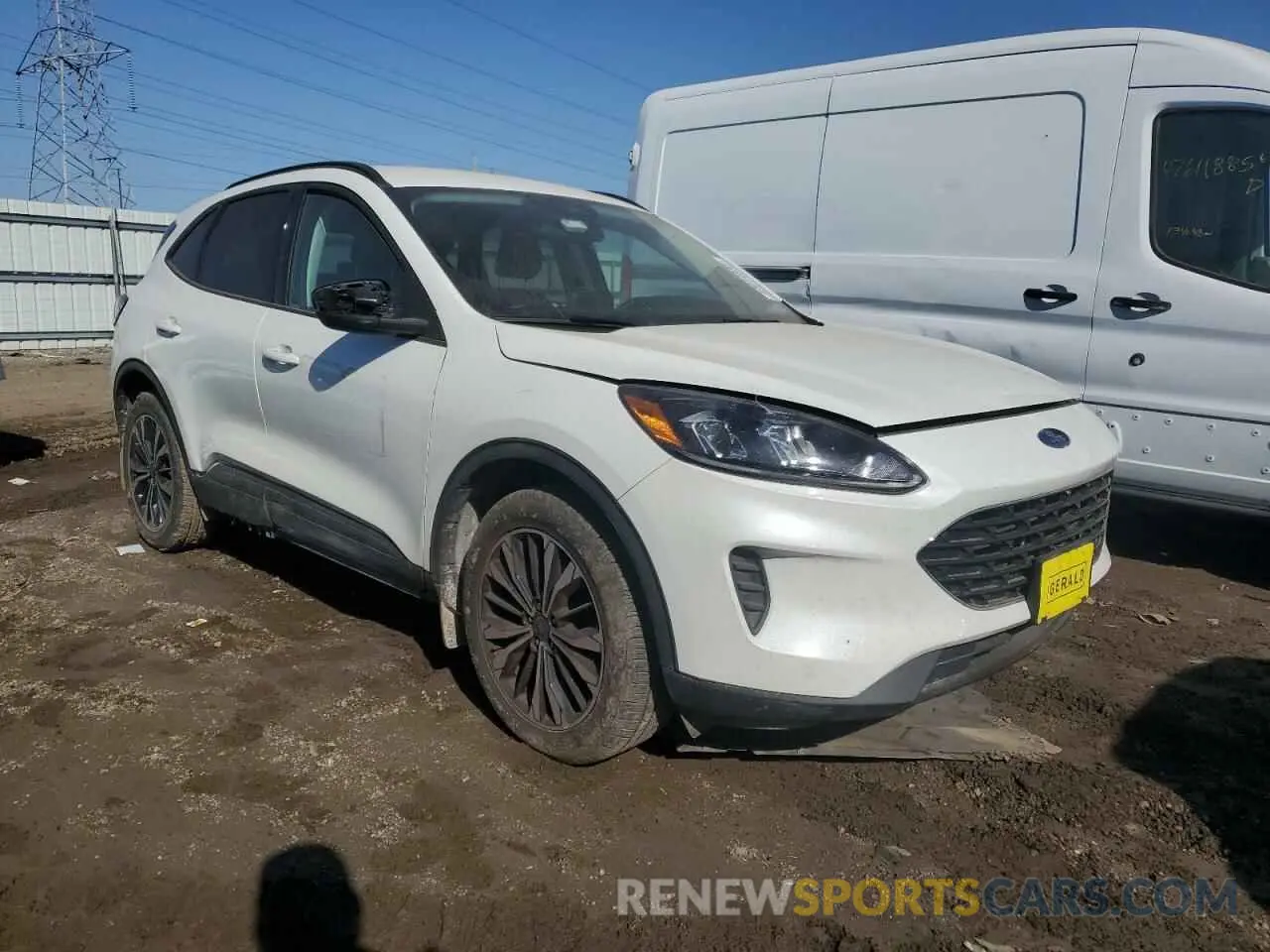 4 Photograph of a damaged car 1FMCU9G62NUB44239 FORD ESCAPE 2022