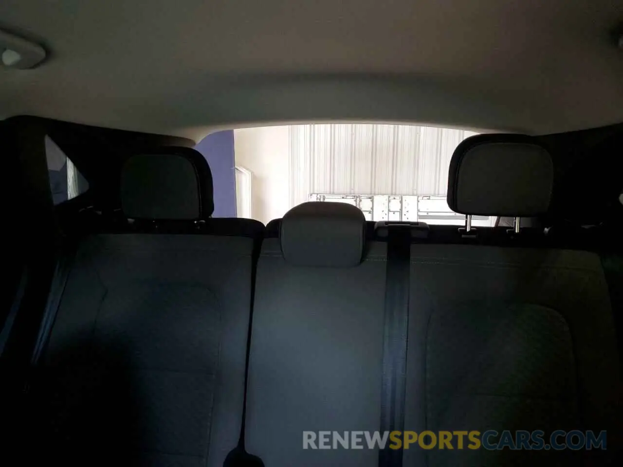 10 Photograph of a damaged car 1FMCU9G62NUB81355 FORD ESCAPE 2022