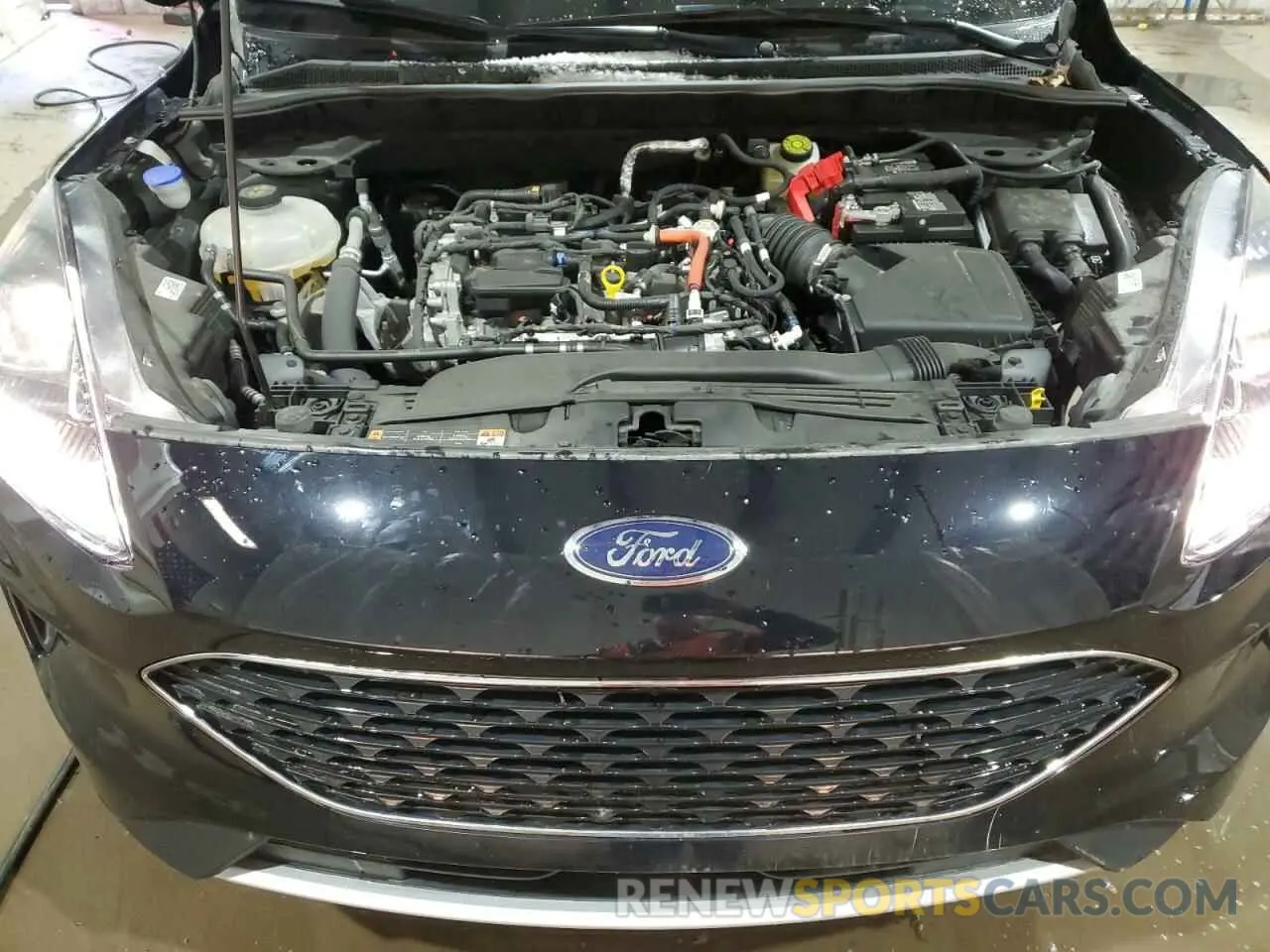 12 Photograph of a damaged car 1FMCU9G62NUC04486 FORD ESCAPE 2022