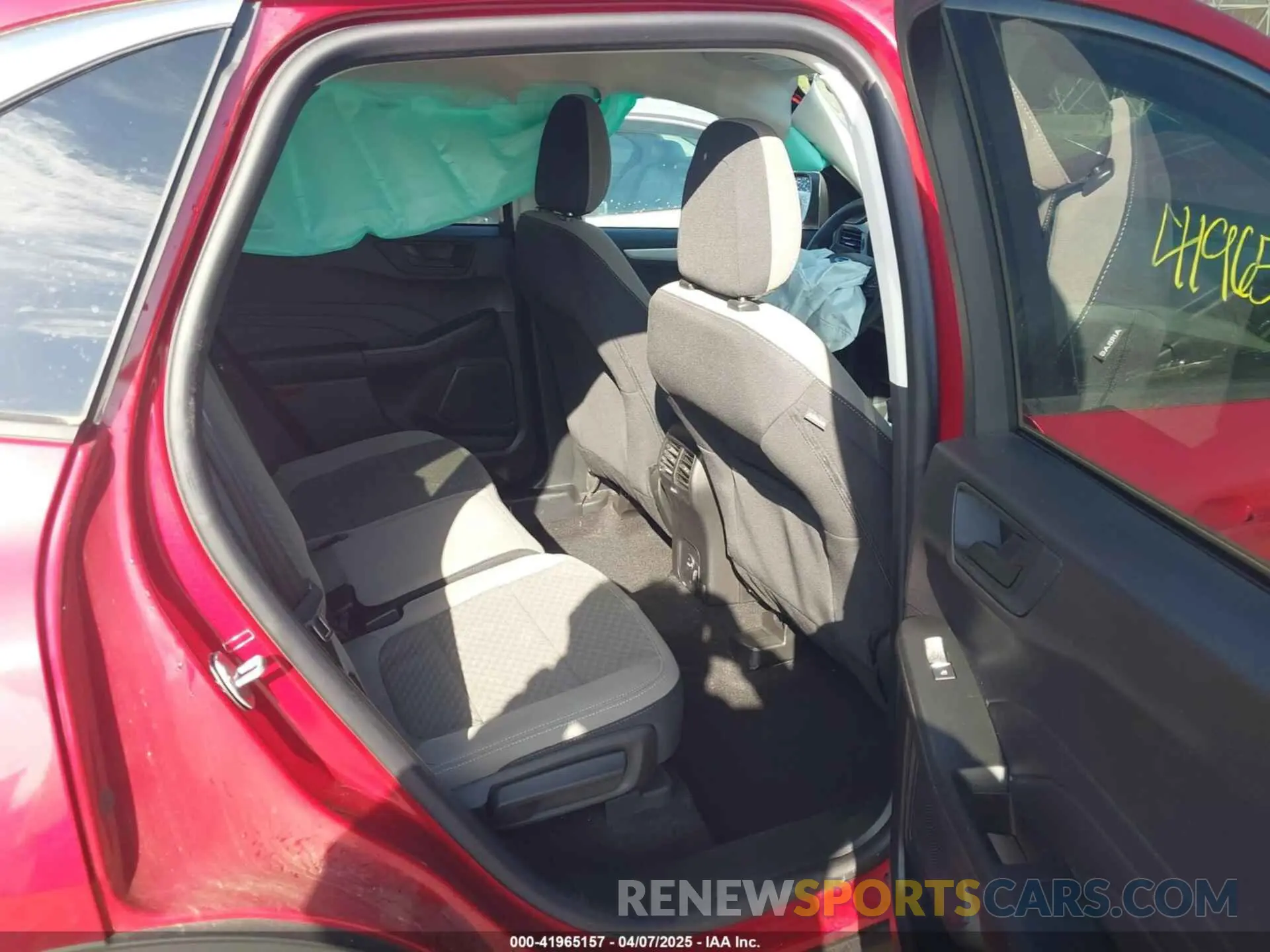 8 Photograph of a damaged car 1FMCU9G63NUB59896 FORD ESCAPE 2022
