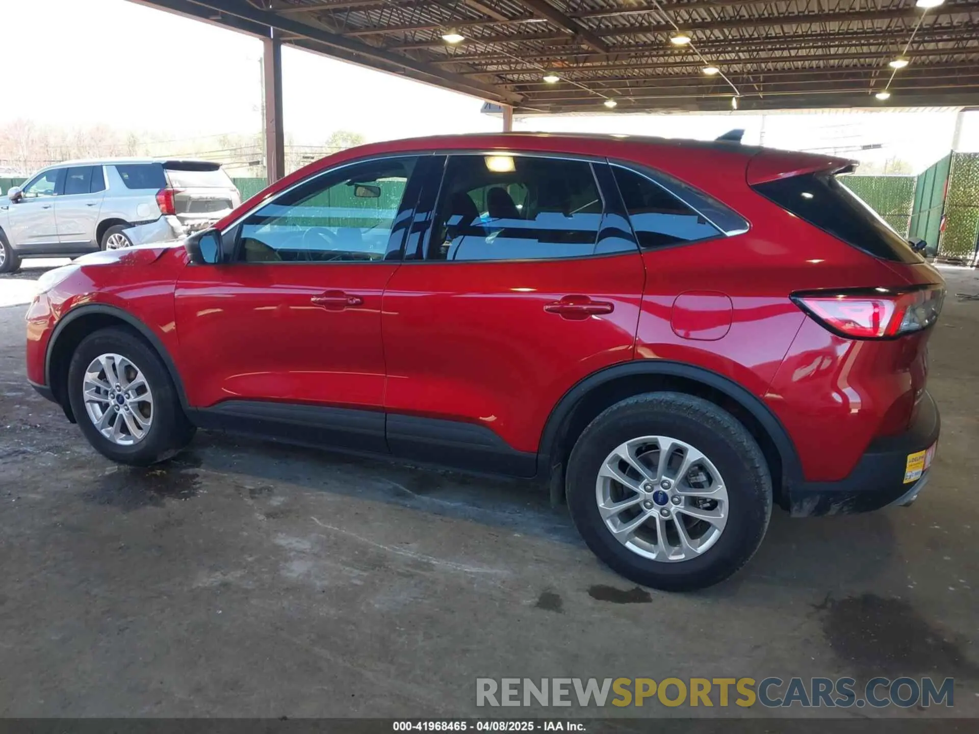 3 Photograph of a damaged car 1FMCU9G64NUA01499 FORD ESCAPE 2022