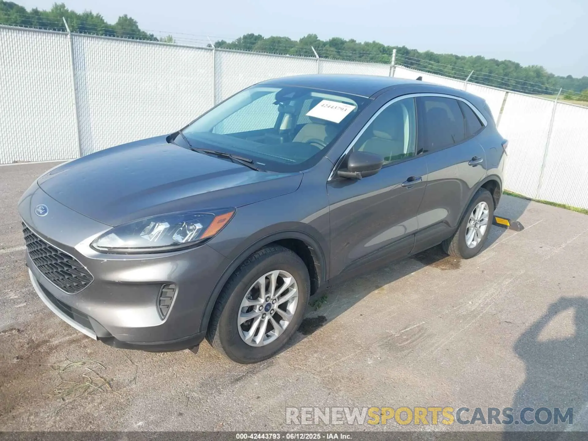 2 Photograph of a damaged car 1FMCU9G64NUA04516 FORD ESCAPE 2022