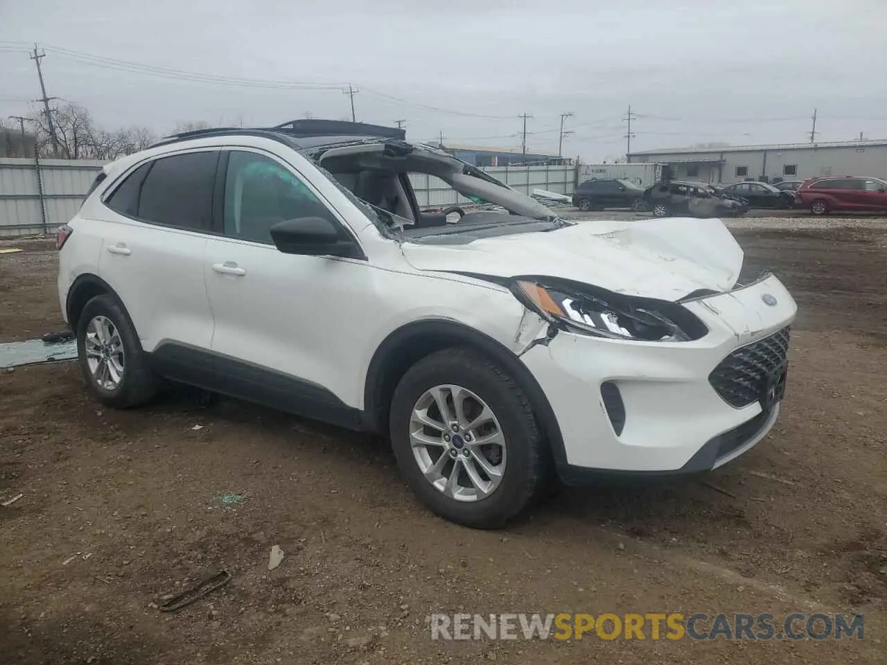 4 Photograph of a damaged car 1FMCU9G64NUA08212 FORD ESCAPE 2022