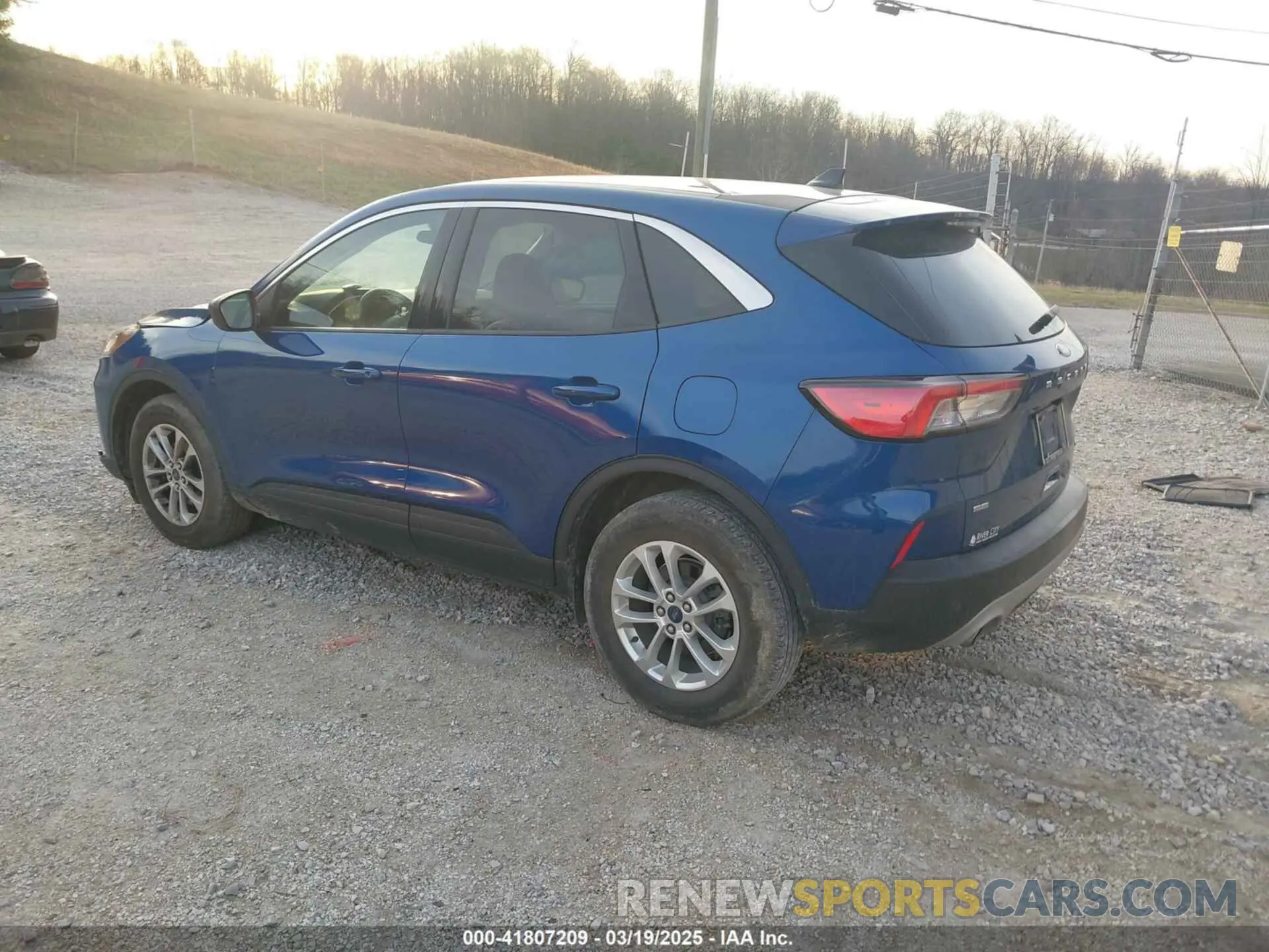 3 Photograph of a damaged car 1FMCU9G64NUA65087 FORD ESCAPE 2022