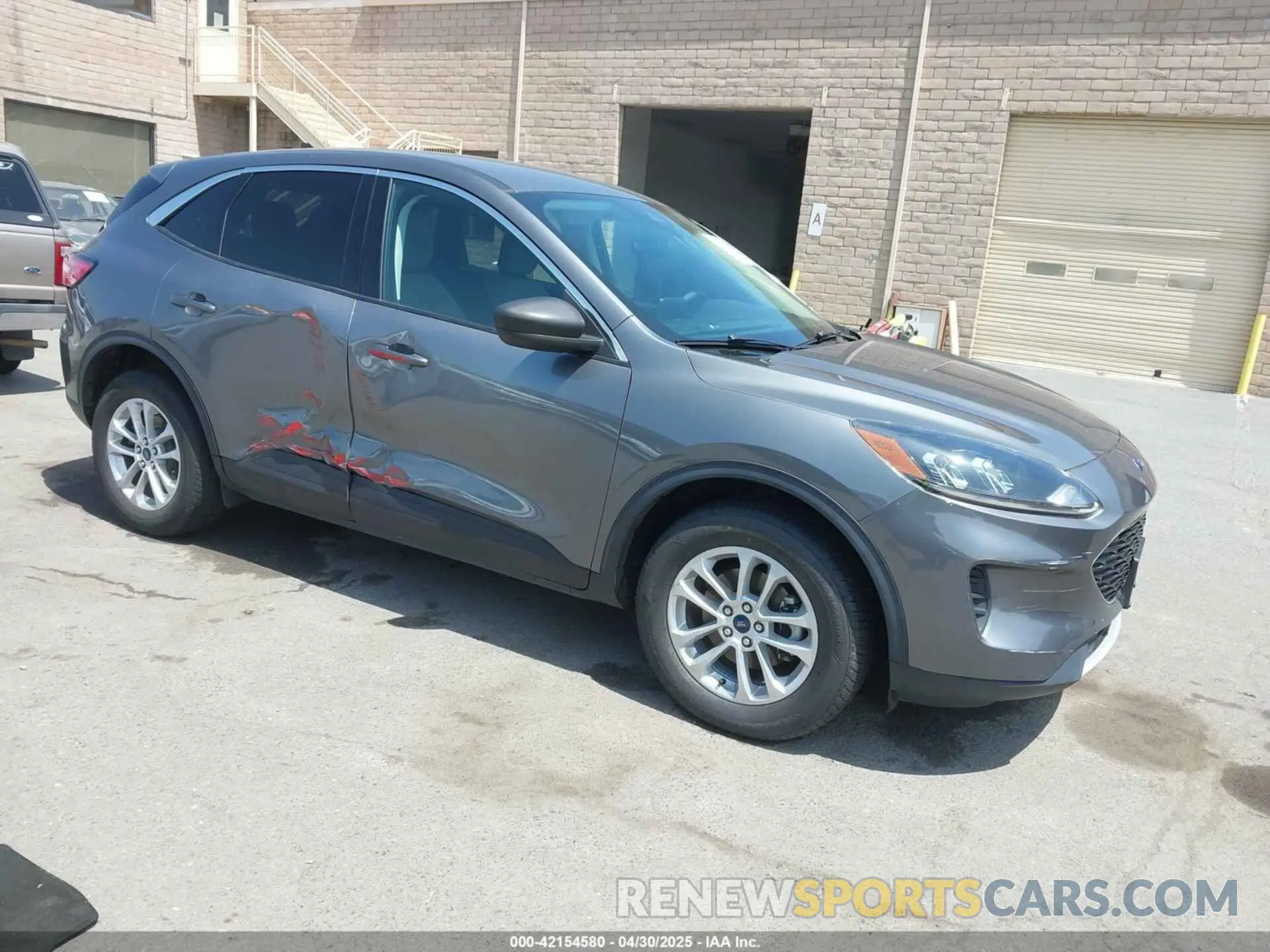 1 Photograph of a damaged car 1FMCU9G64NUA67325 FORD ESCAPE 2022