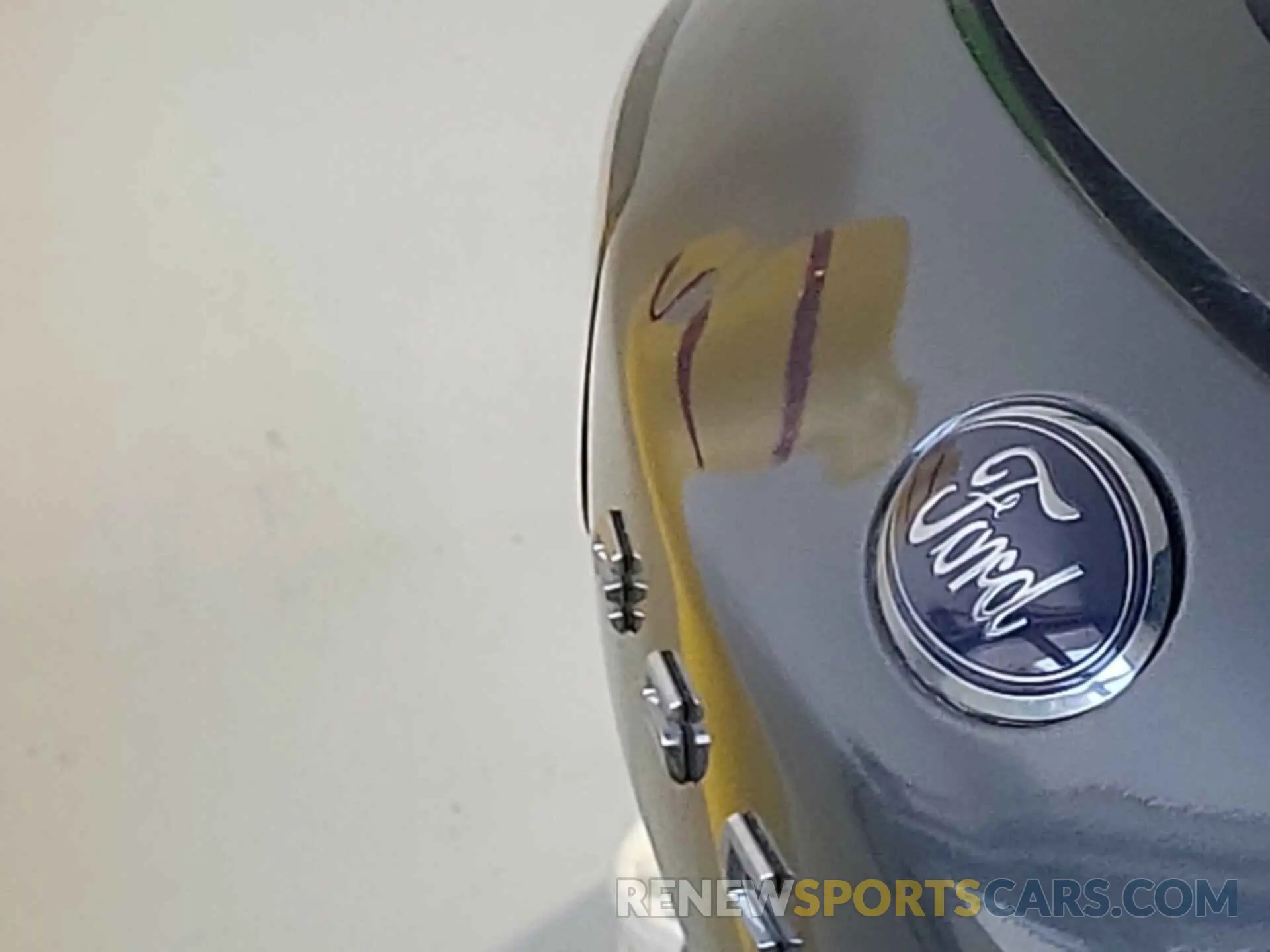 4 Photograph of a damaged car 1FMCU9G64NUA67776 FORD ESCAPE 2022