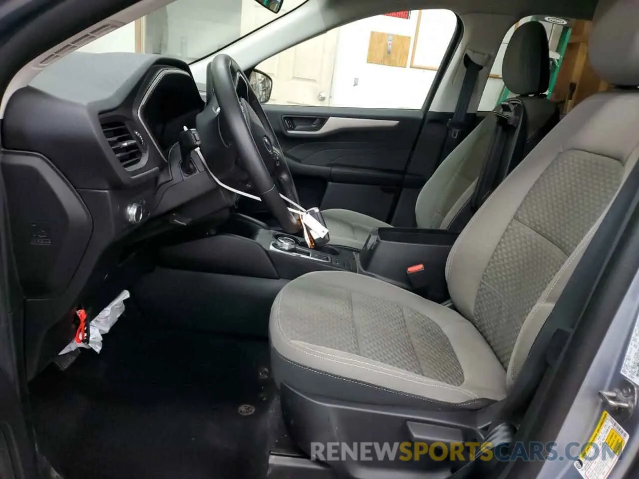 7 Photograph of a damaged car 1FMCU9G65NUA27304 FORD ESCAPE 2022