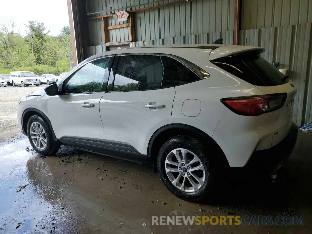 2 Photograph of a damaged car 1FMCU9G65NUA62179 FORD ESCAPE 2022