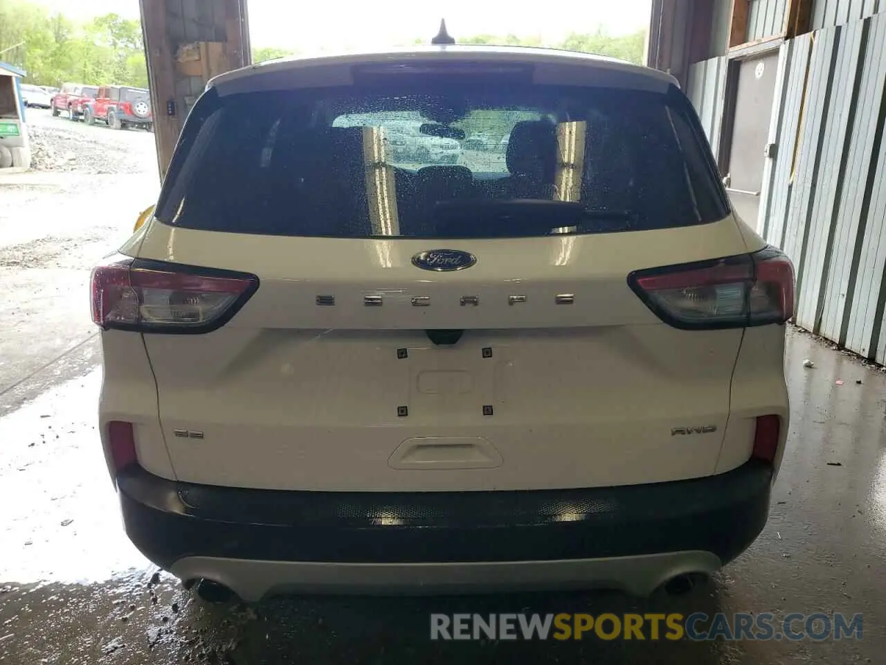 6 Photograph of a damaged car 1FMCU9G65NUA62179 FORD ESCAPE 2022