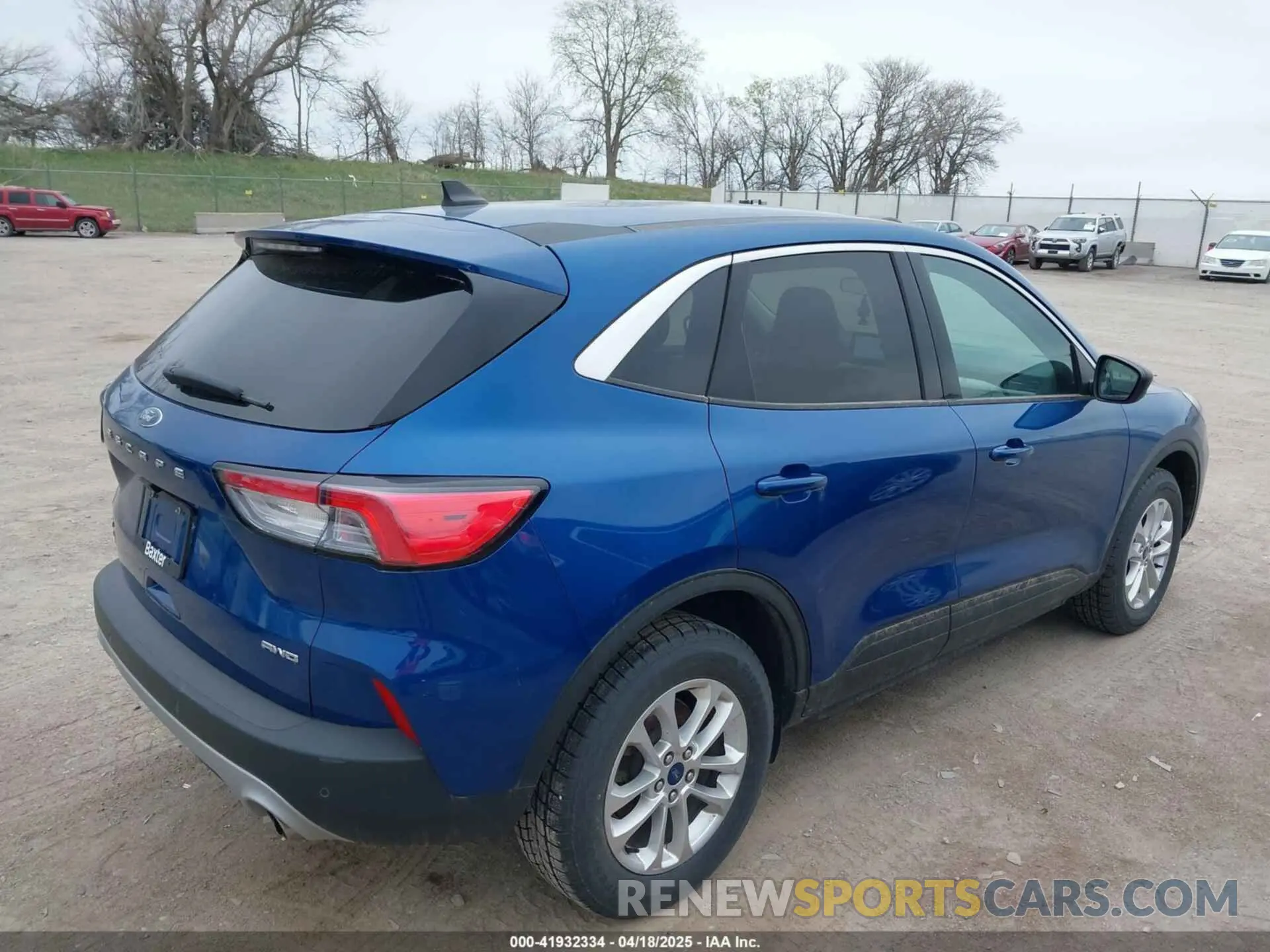 12 Photograph of a damaged car 1FMCU9G65NUA63218 FORD ESCAPE 2022