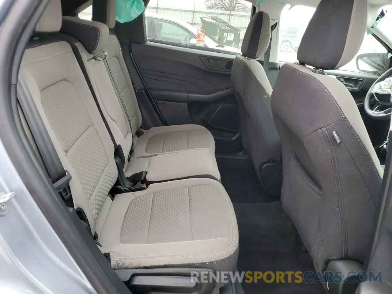 10 Photograph of a damaged car 1FMCU9G65NUB24163 FORD ESCAPE 2022