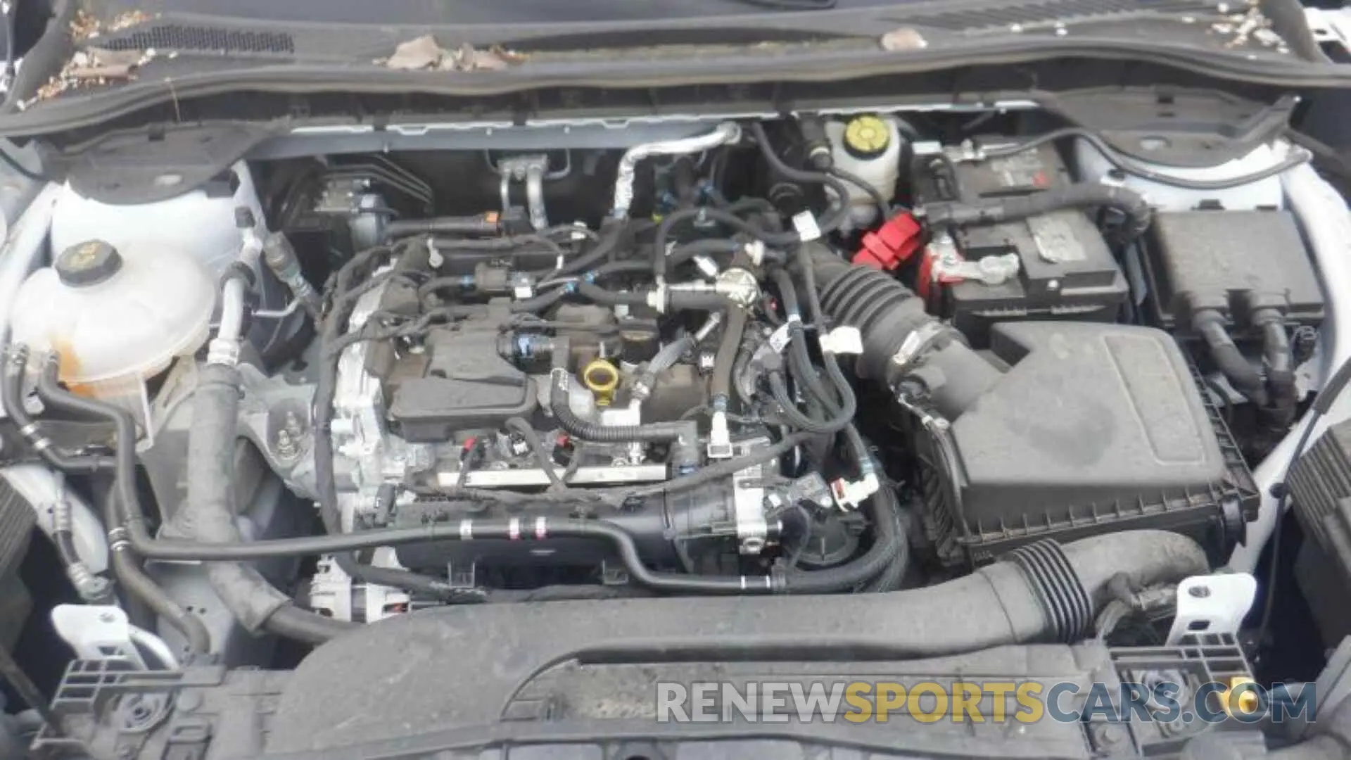 6 Photograph of a damaged car 1FMCU9G65NUB26446 FORD ESCAPE 2022