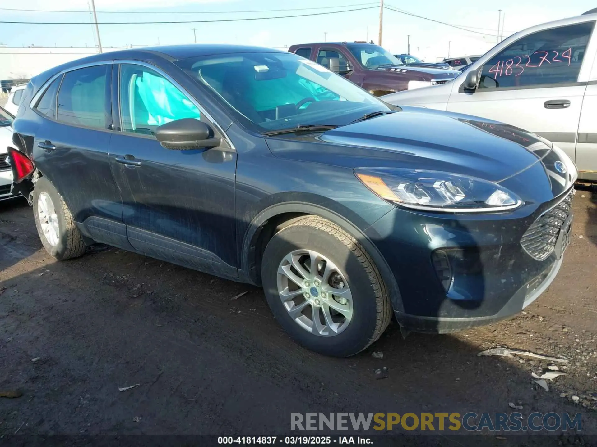 1 Photograph of a damaged car 1FMCU9G65NUB67143 FORD ESCAPE 2022
