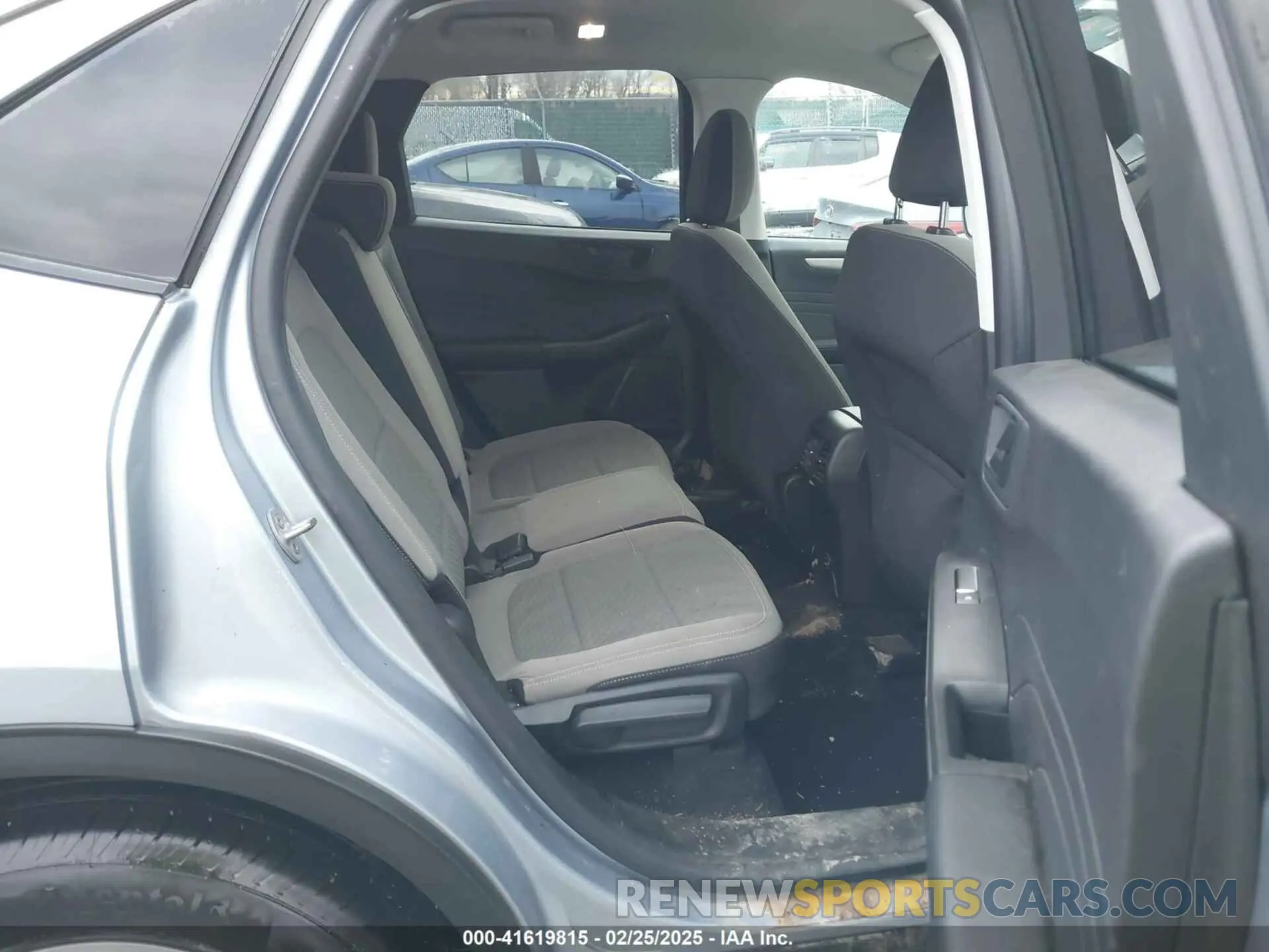 8 Photograph of a damaged car 1FMCU9G65NUB67689 FORD ESCAPE 2022