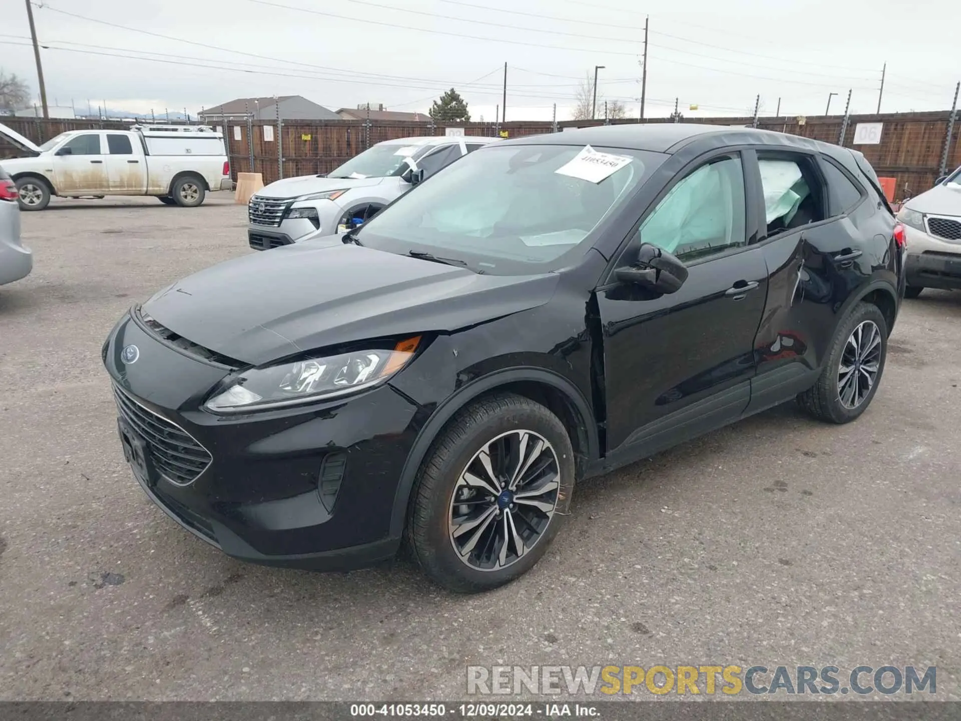 2 Photograph of a damaged car 1FMCU9G66NUA06865 FORD ESCAPE 2022