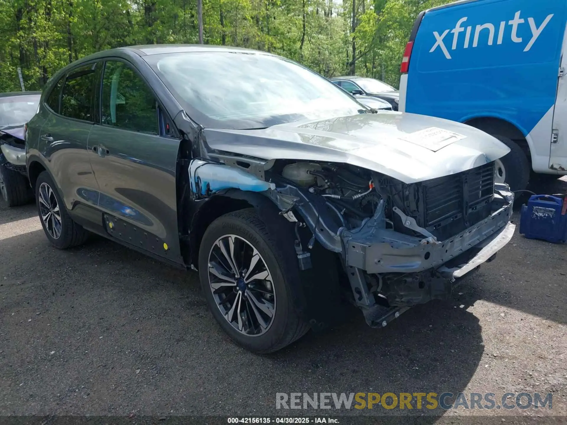 1 Photograph of a damaged car 1FMCU9G66NUB20350 FORD ESCAPE 2022
