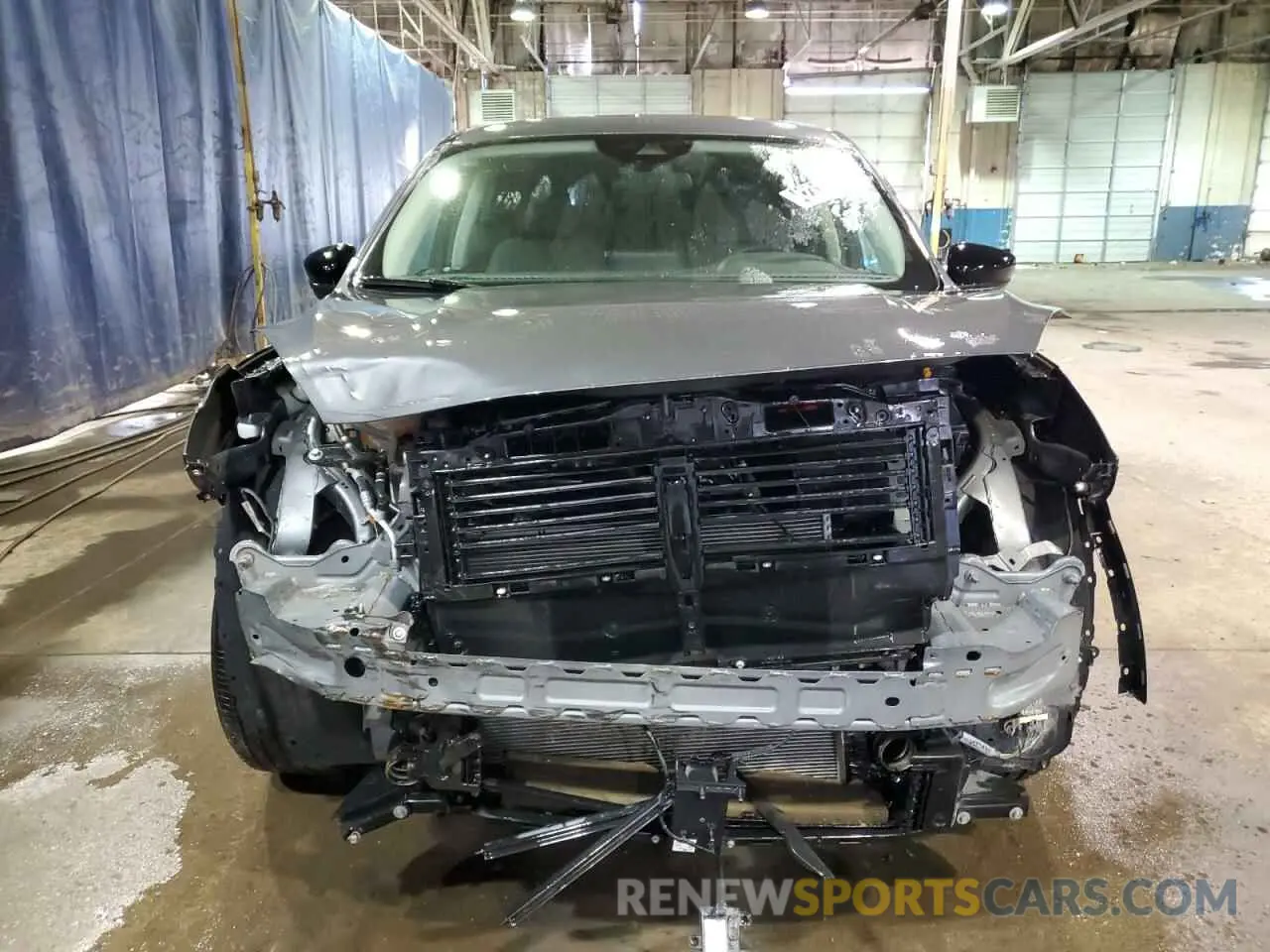 5 Photograph of a damaged car 1FMCU9G66NUB39156 FORD ESCAPE 2022