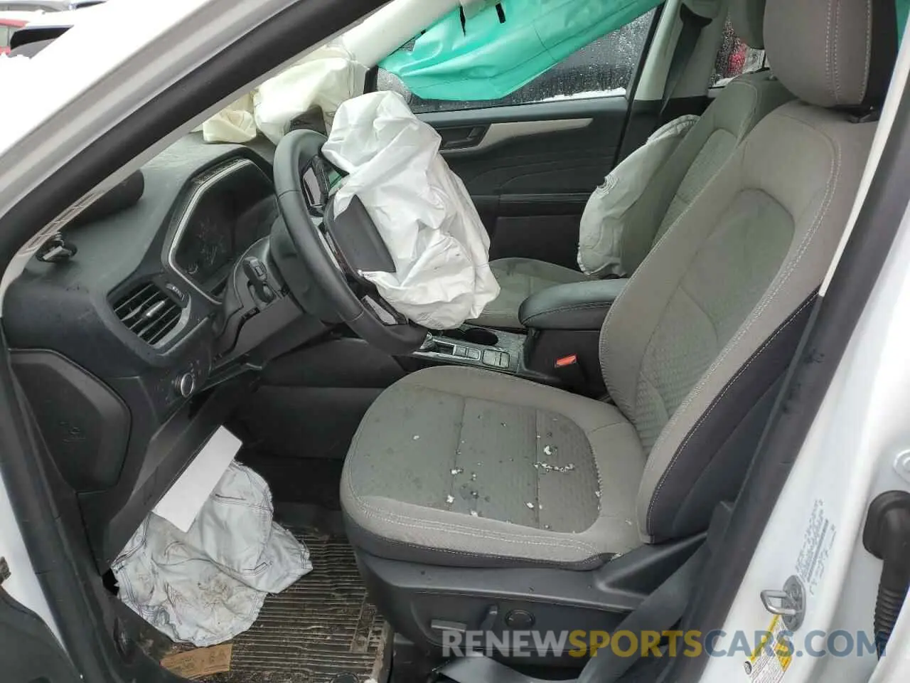 7 Photograph of a damaged car 1FMCU9G66NUB79754 FORD ESCAPE 2022
