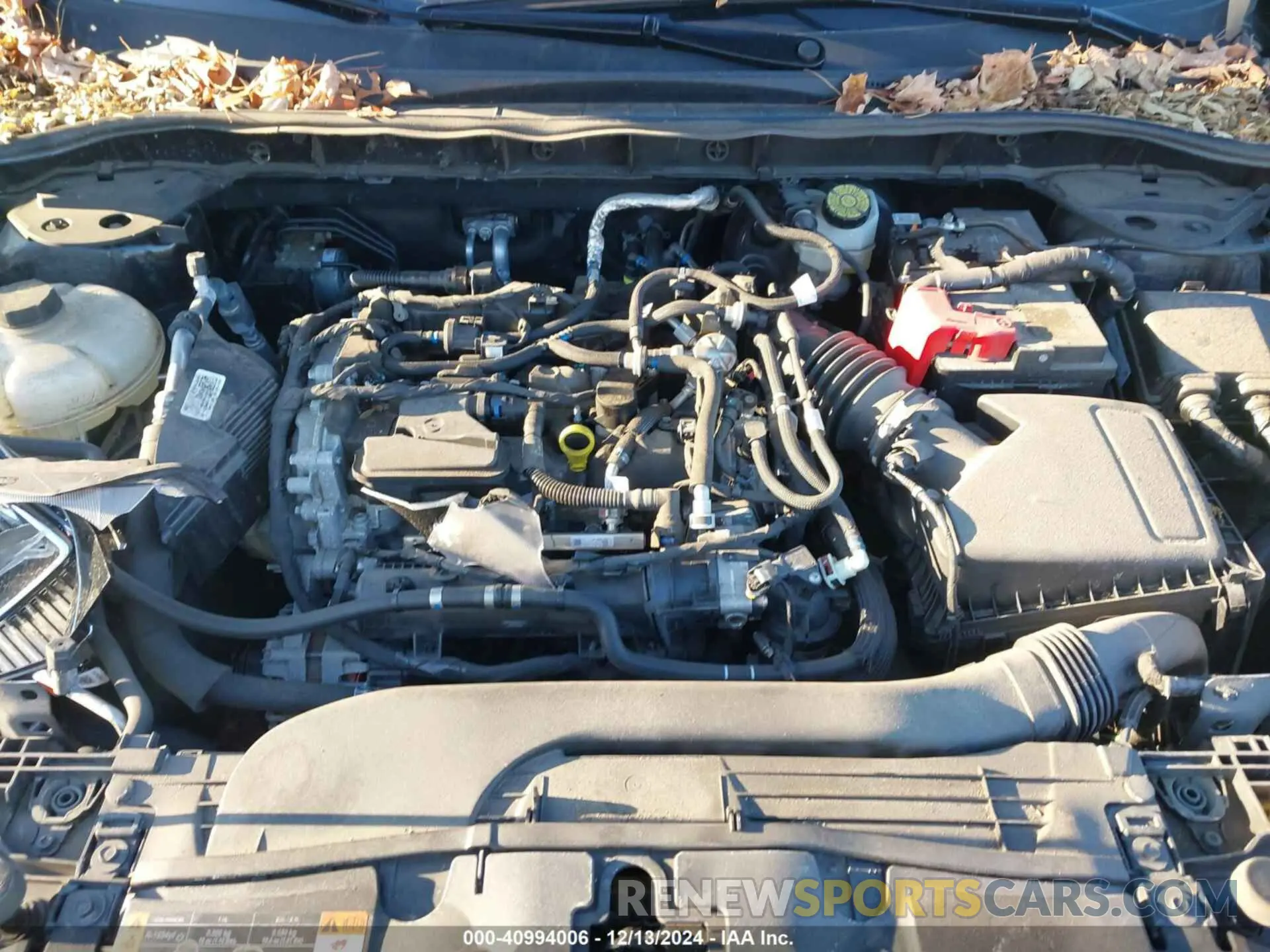 10 Photograph of a damaged car 1FMCU9G66NUB95548 FORD ESCAPE 2022