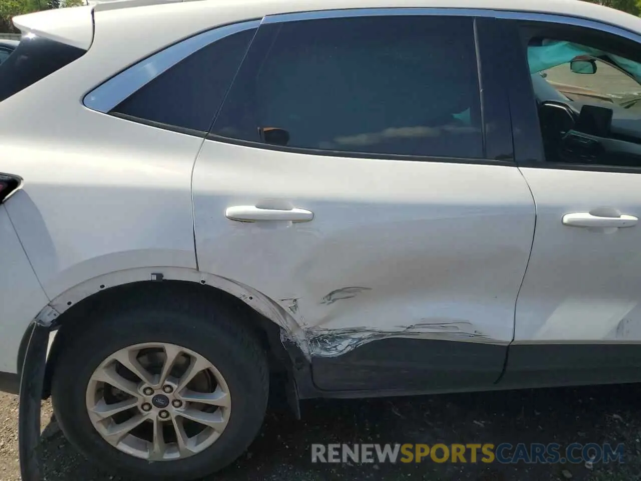 10 Photograph of a damaged car 1FMCU9G67NUA03120 FORD ESCAPE 2022