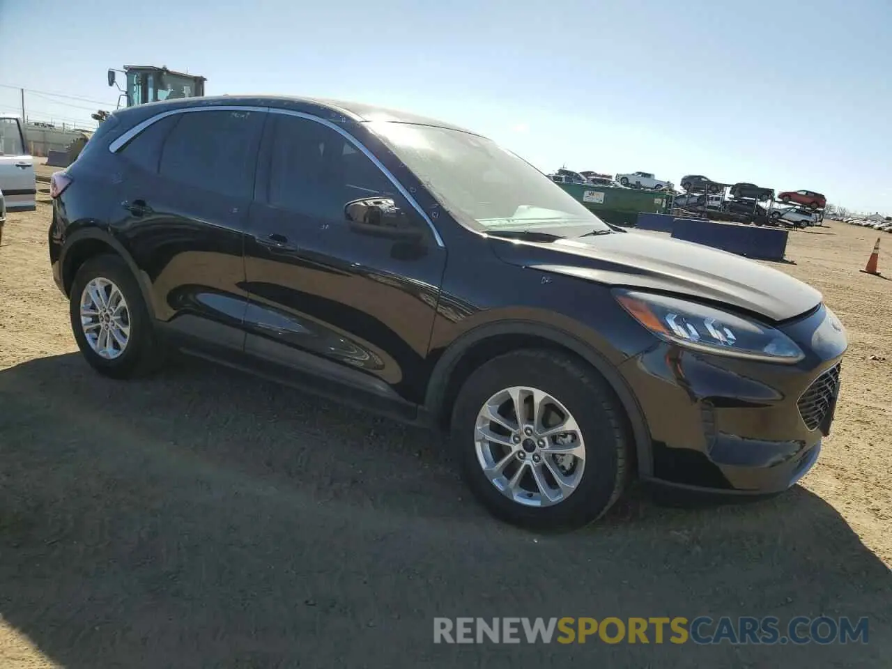 4 Photograph of a damaged car 1FMCU9G67NUA29670 FORD ESCAPE 2022