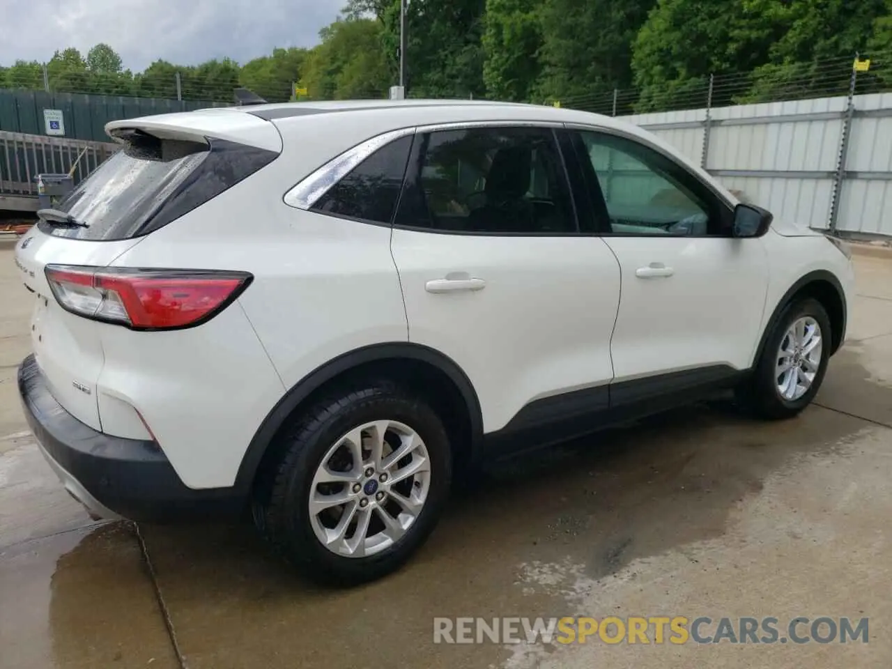 3 Photograph of a damaged car 1FMCU9G67NUA60594 FORD ESCAPE 2022