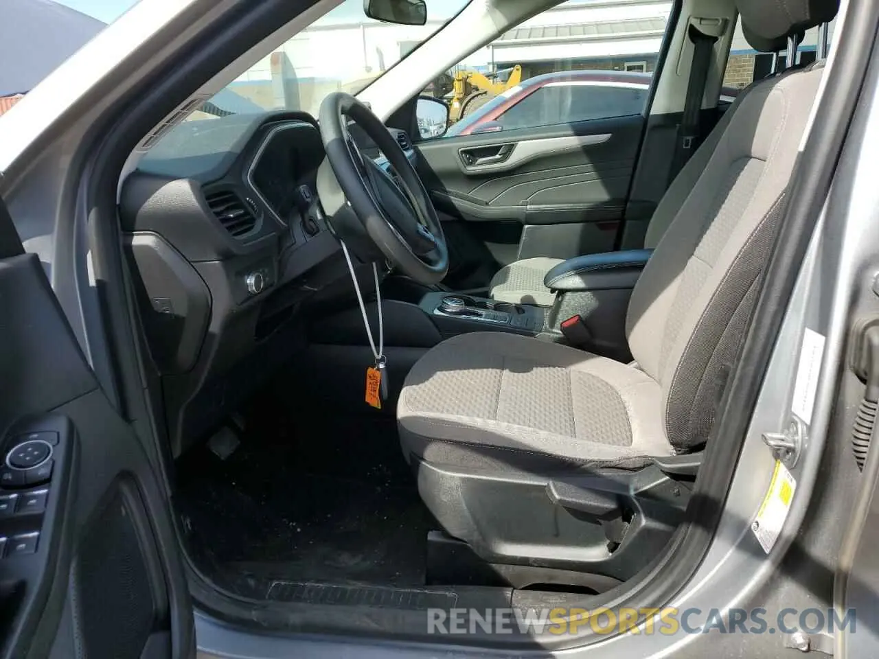 7 Photograph of a damaged car 1FMCU9G67NUB09048 FORD ESCAPE 2022