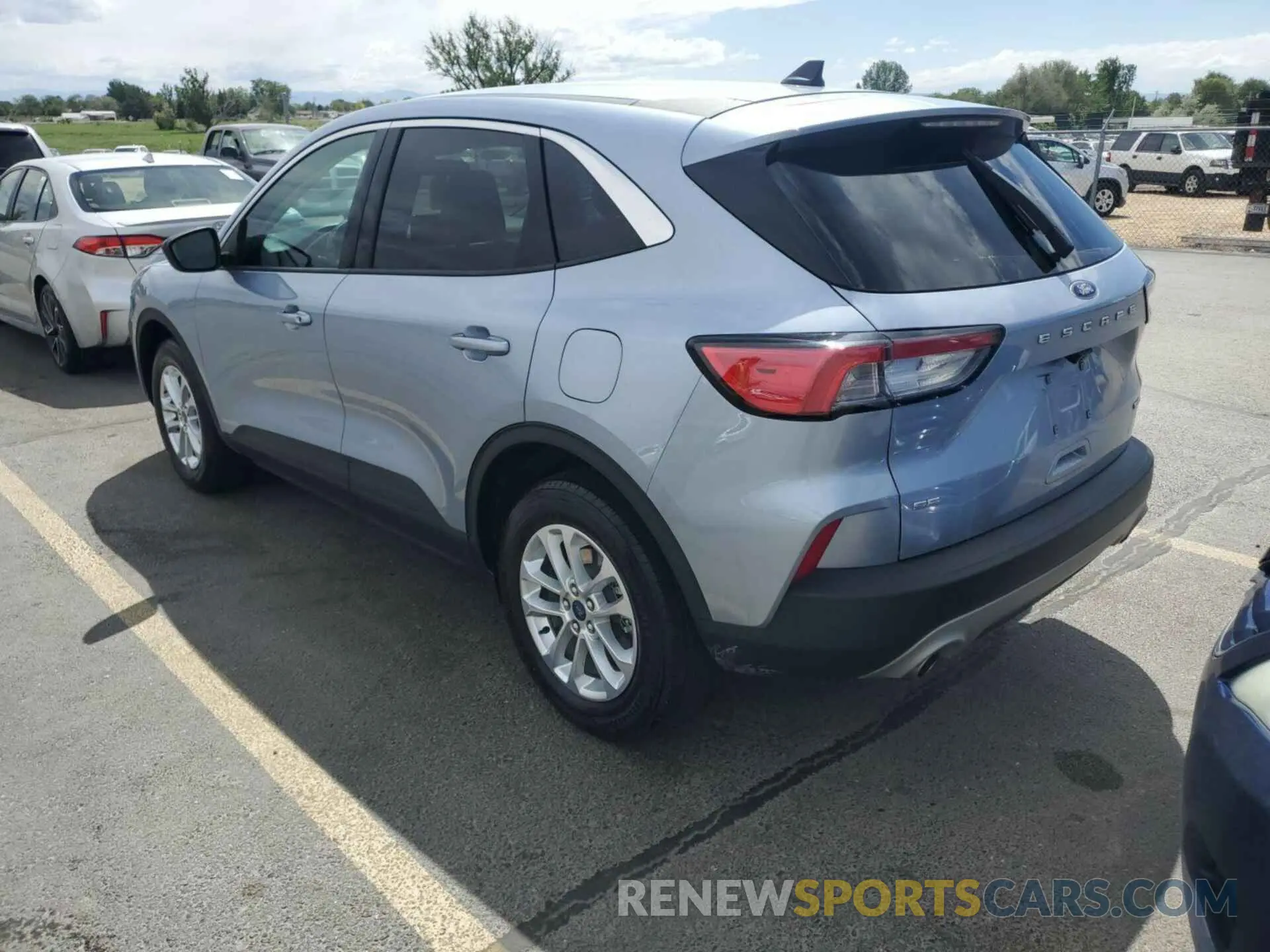25 Photograph of a damaged car 1FMCU9G67NUB33074 FORD ESCAPE 2022