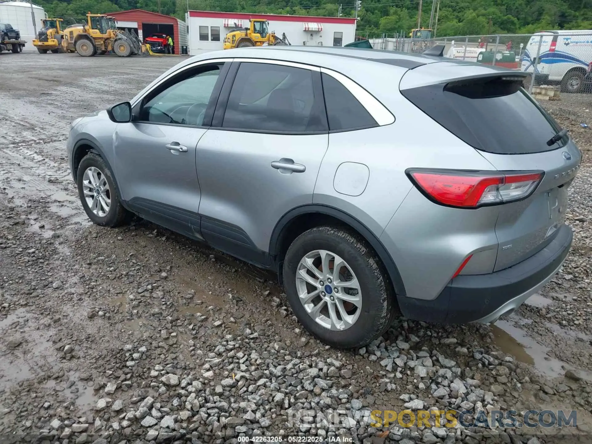 3 Photograph of a damaged car 1FMCU9G67NUB41403 FORD ESCAPE 2022