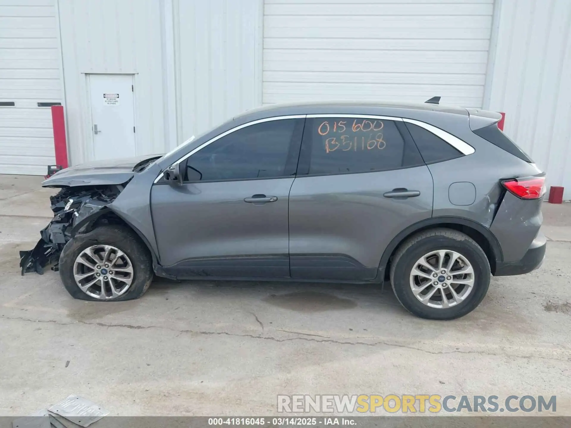 14 Photograph of a damaged car 1FMCU9G67NUB51168 FORD ESCAPE 2022