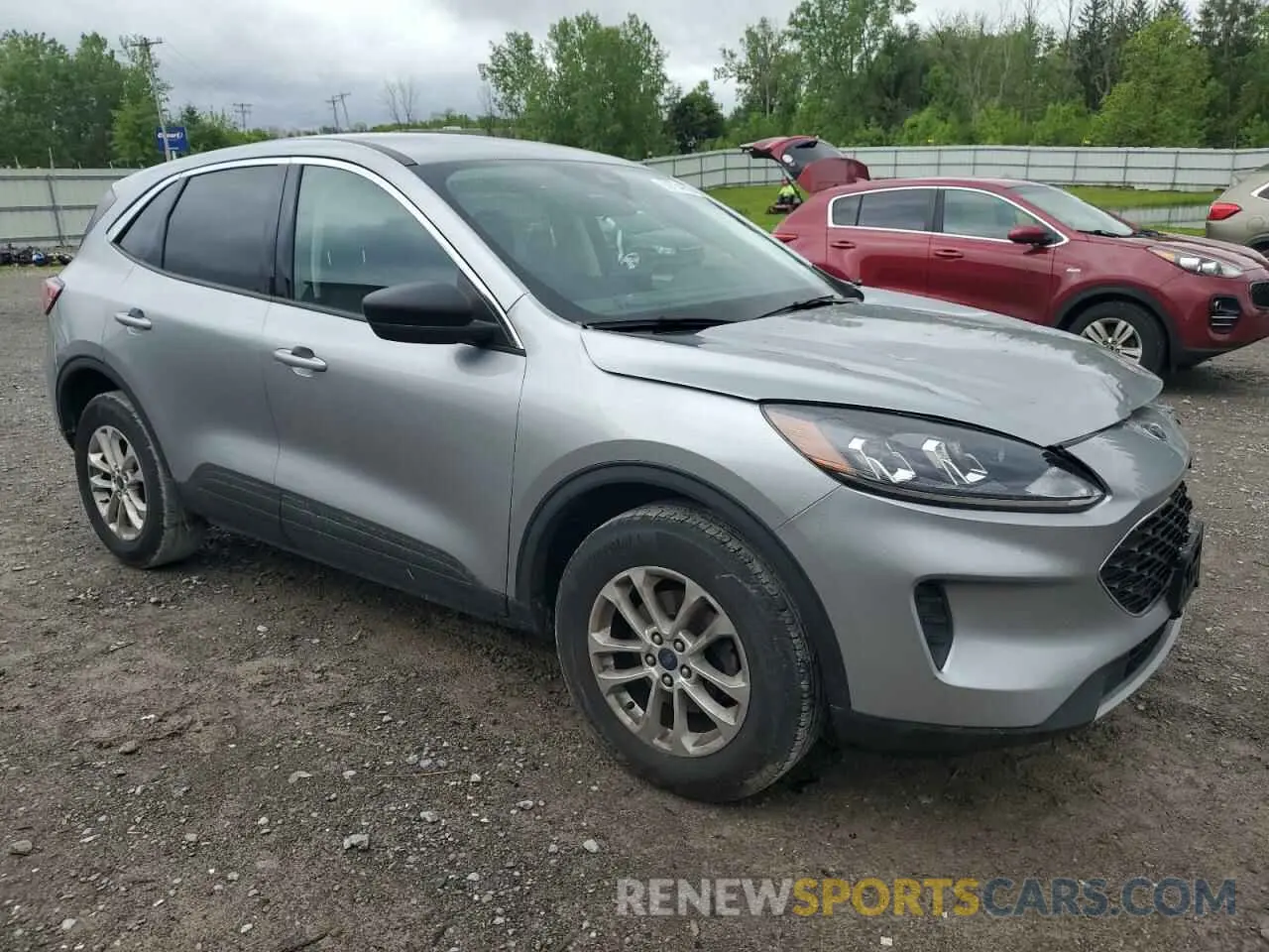 4 Photograph of a damaged car 1FMCU9G67NUC02278 FORD ESCAPE 2022